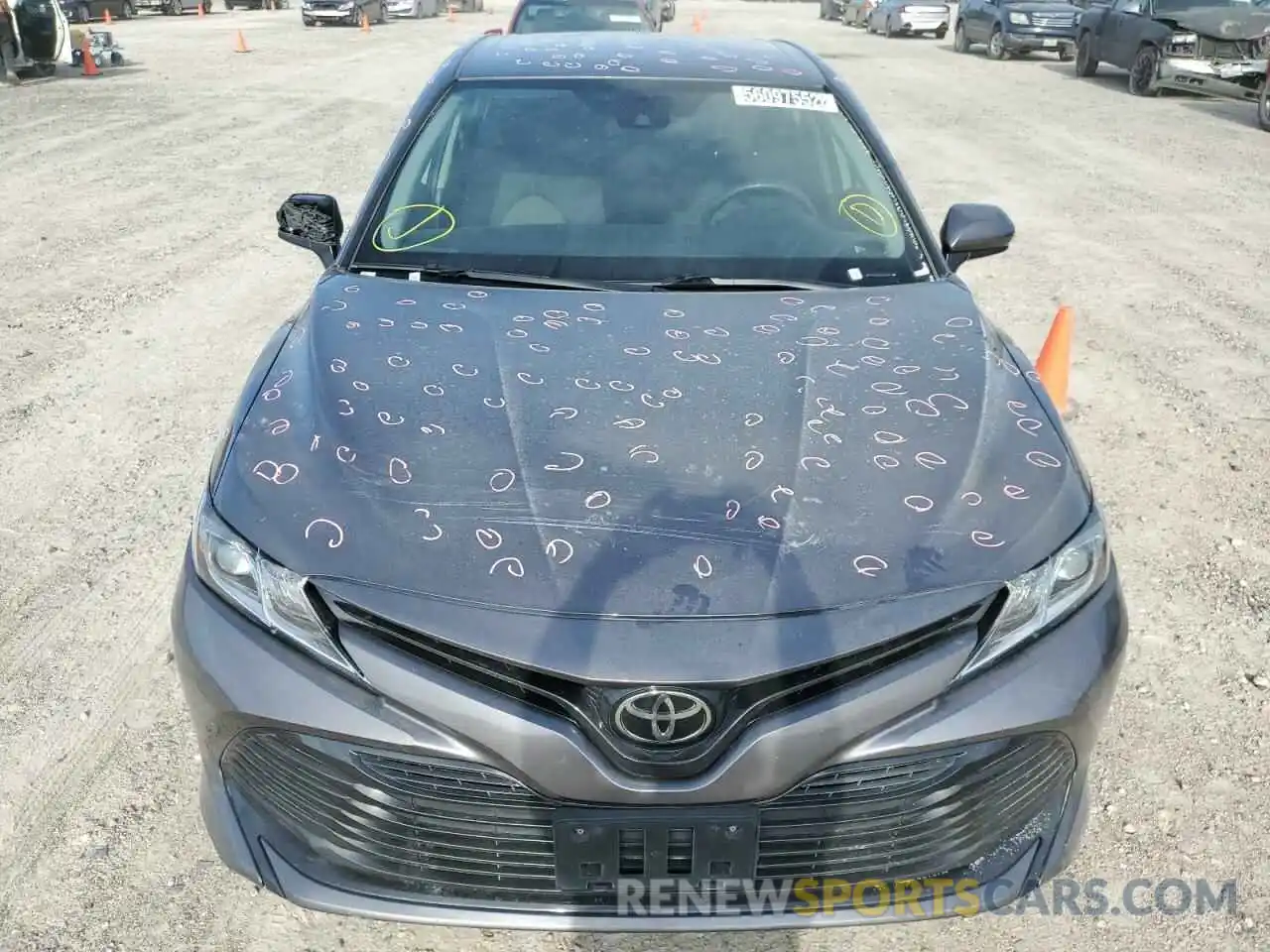 9 Photograph of a damaged car 4T1B11HK9KU195685 TOYOTA CAMRY 2019