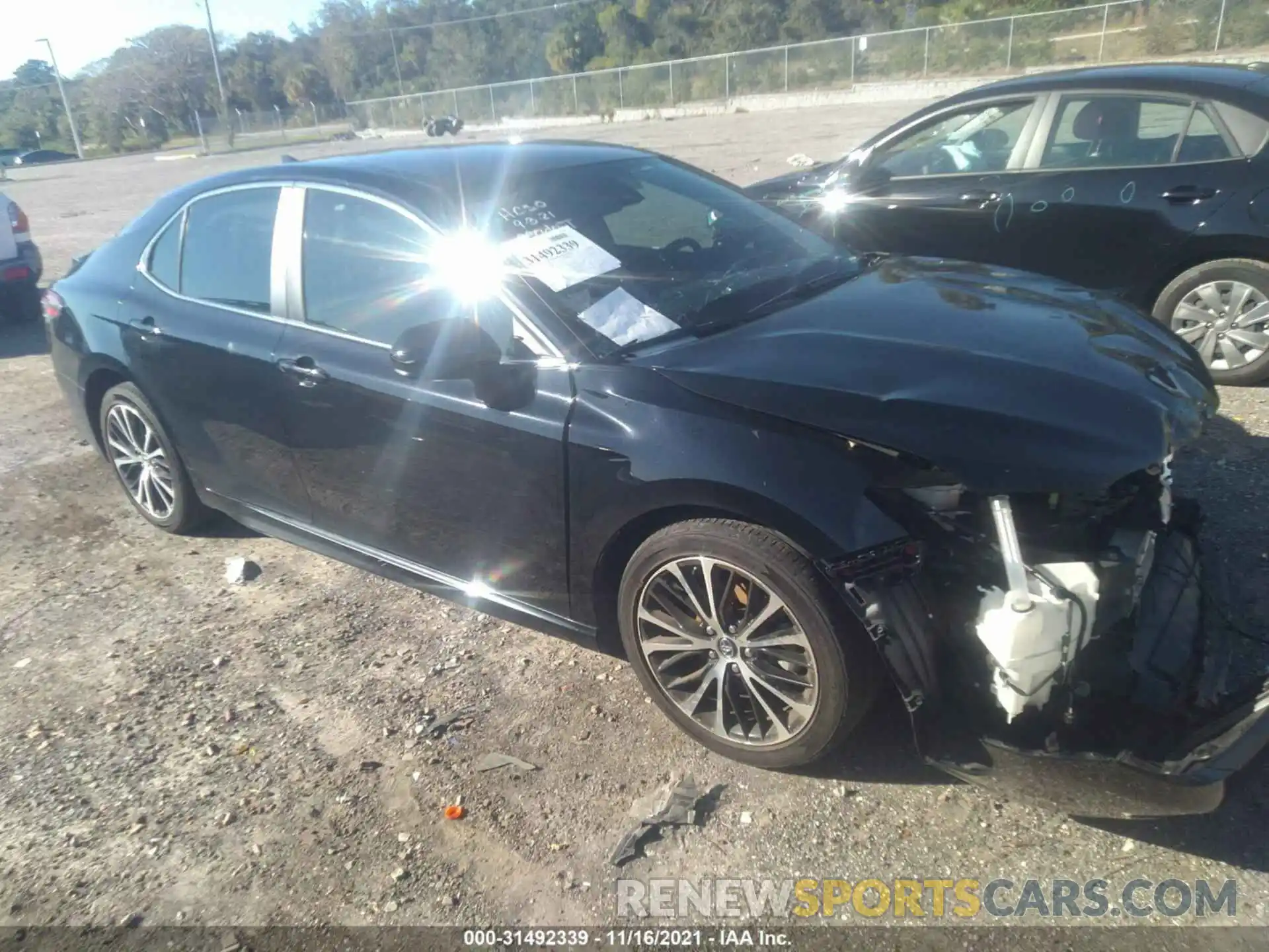 1 Photograph of a damaged car 4T1B11HK9KU200836 TOYOTA CAMRY 2019