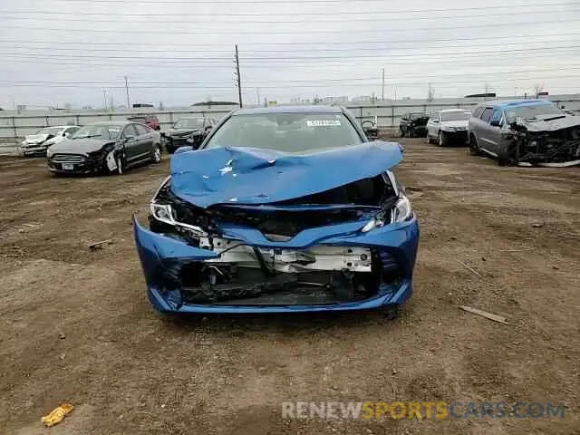 11 Photograph of a damaged car 4T1B11HK9KU203865 TOYOTA CAMRY 2019