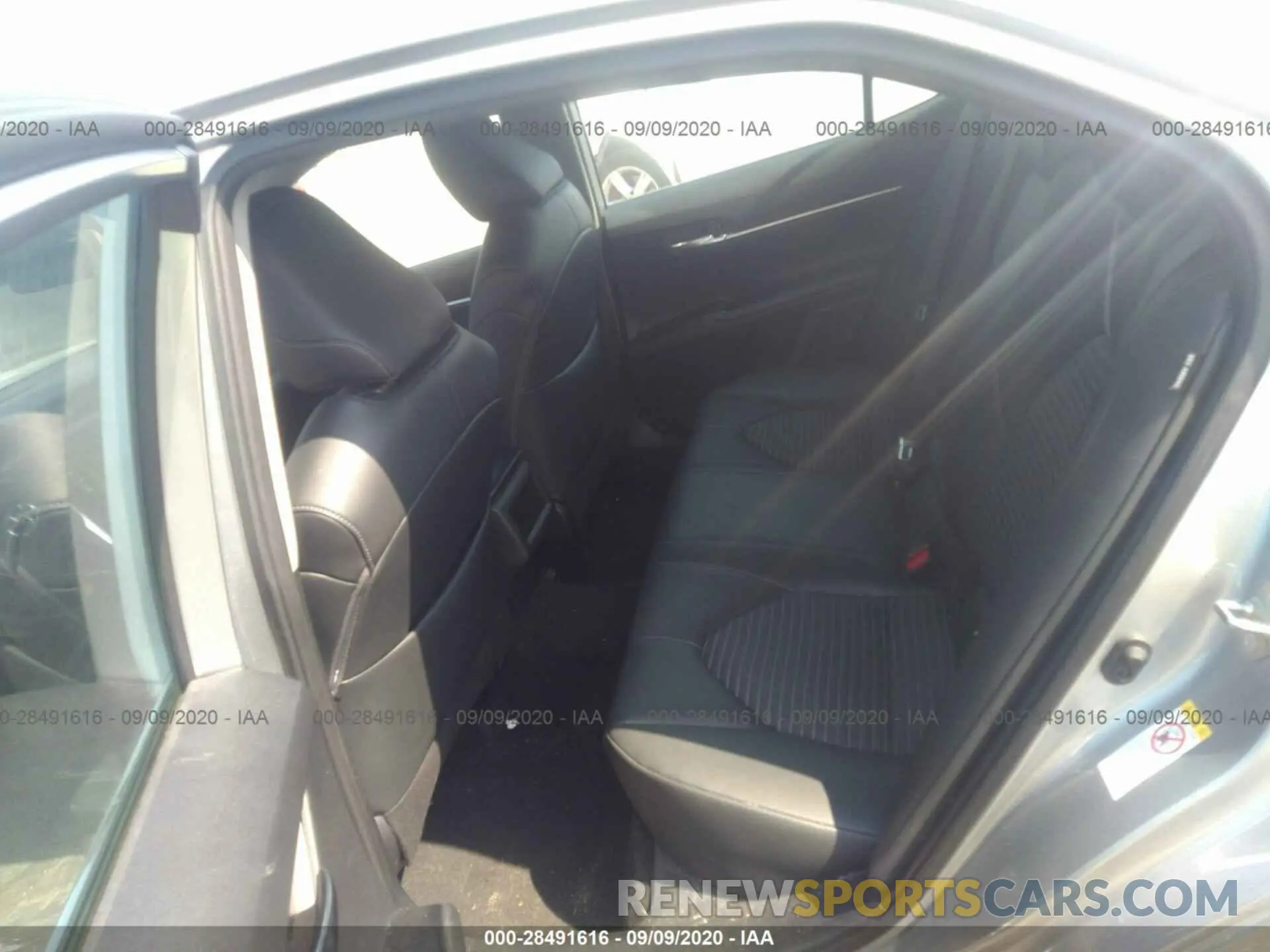 8 Photograph of a damaged car 4T1B11HK9KU205762 TOYOTA CAMRY 2019