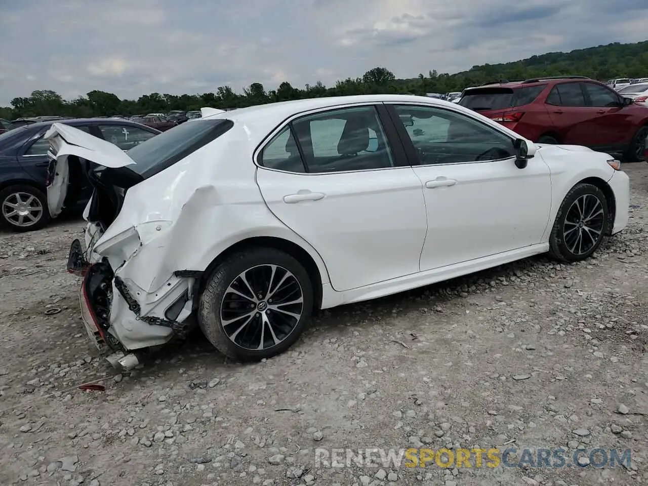 3 Photograph of a damaged car 4T1B11HK9KU207740 TOYOTA CAMRY 2019