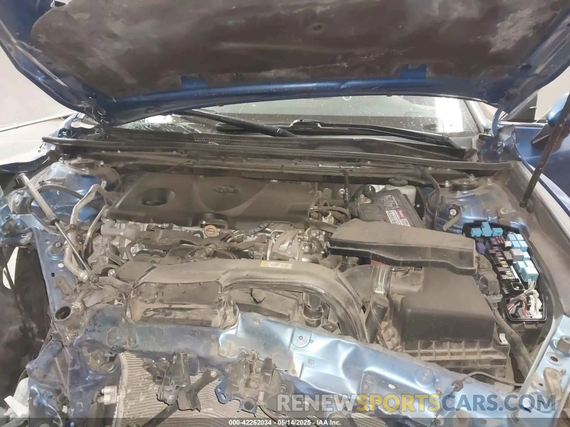 10 Photograph of a damaged car 4T1B11HK9KU207852 TOYOTA CAMRY 2019