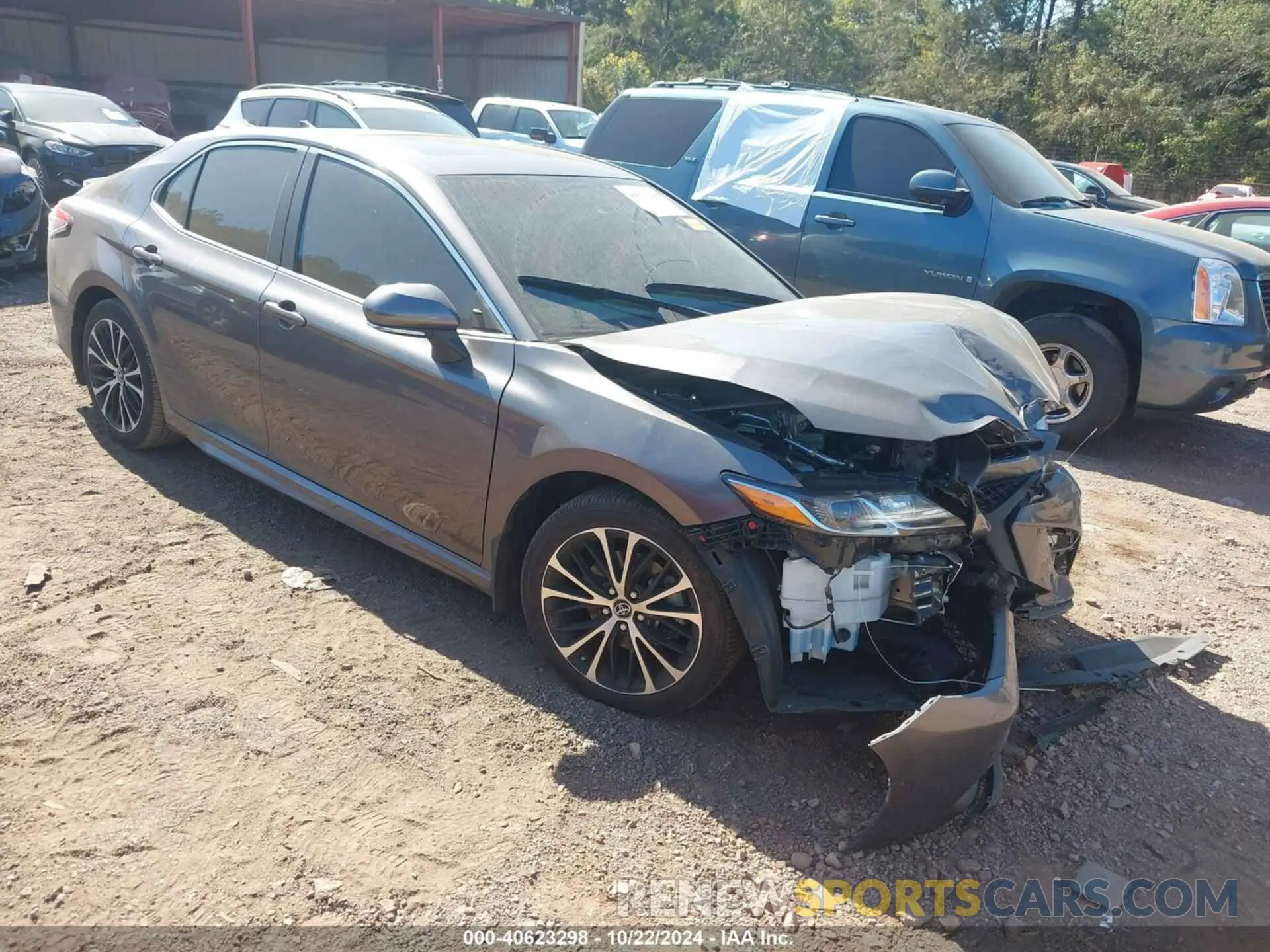 1 Photograph of a damaged car 4T1B11HK9KU209603 TOYOTA CAMRY 2019