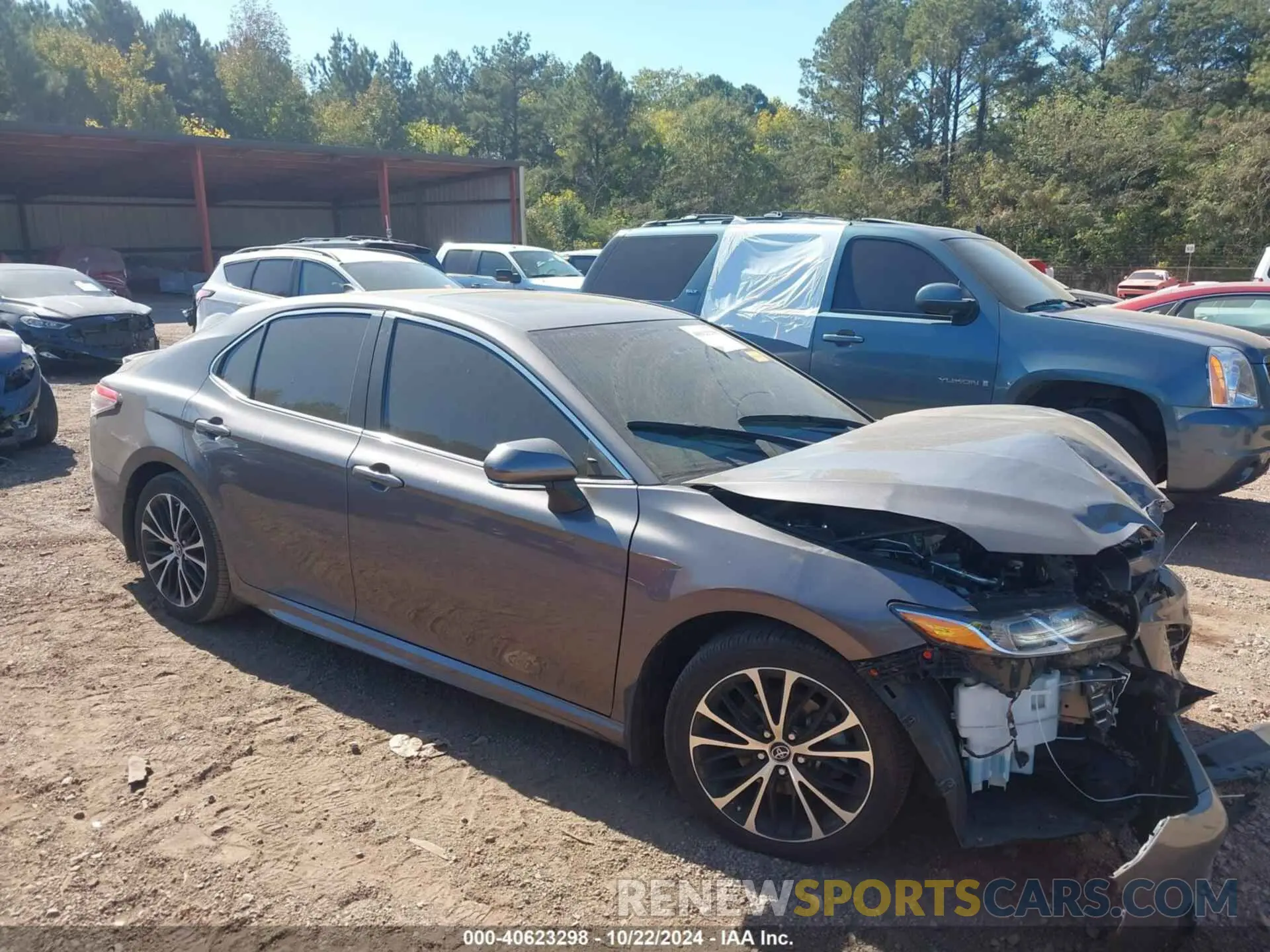 13 Photograph of a damaged car 4T1B11HK9KU209603 TOYOTA CAMRY 2019