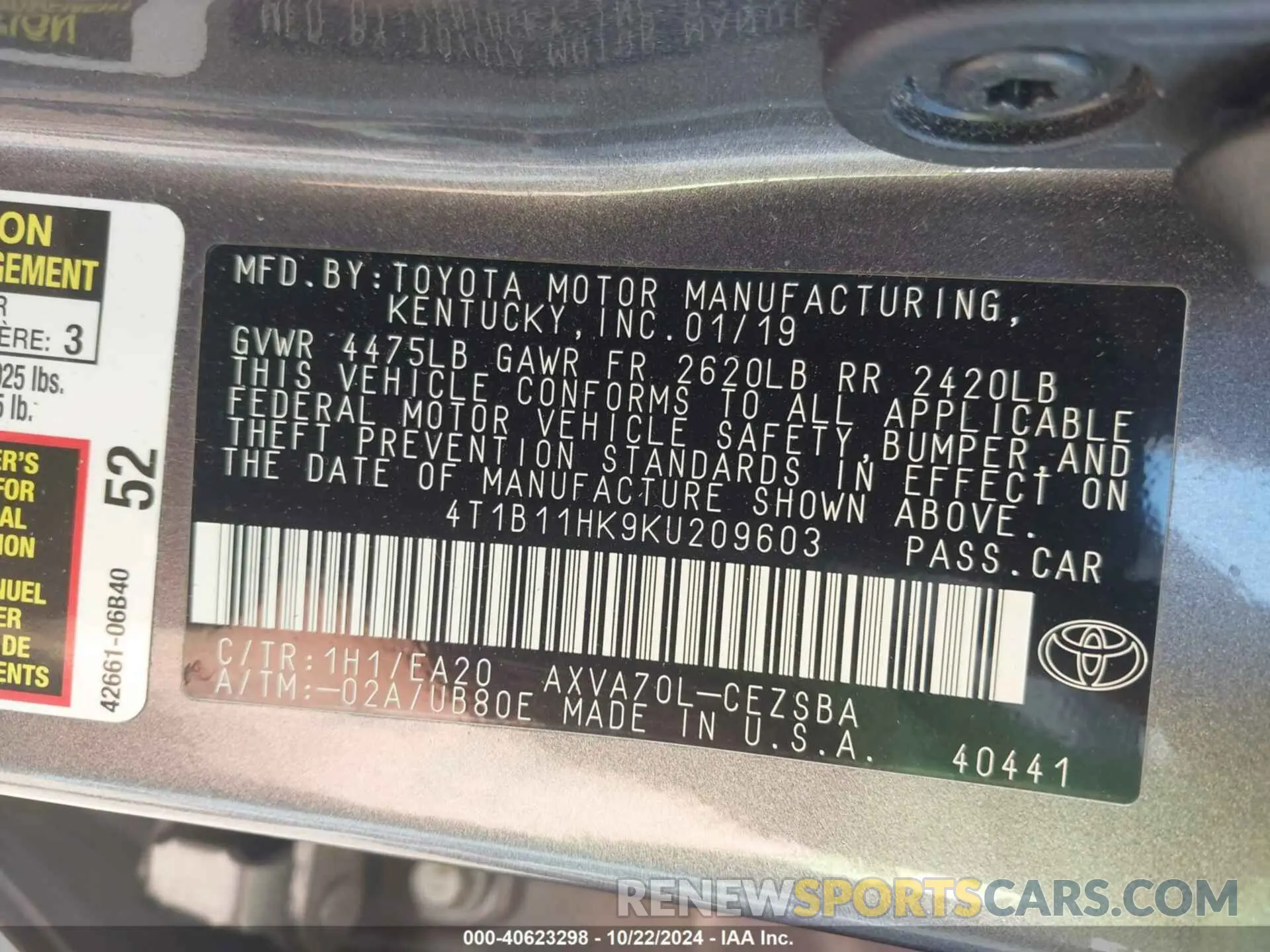 9 Photograph of a damaged car 4T1B11HK9KU209603 TOYOTA CAMRY 2019