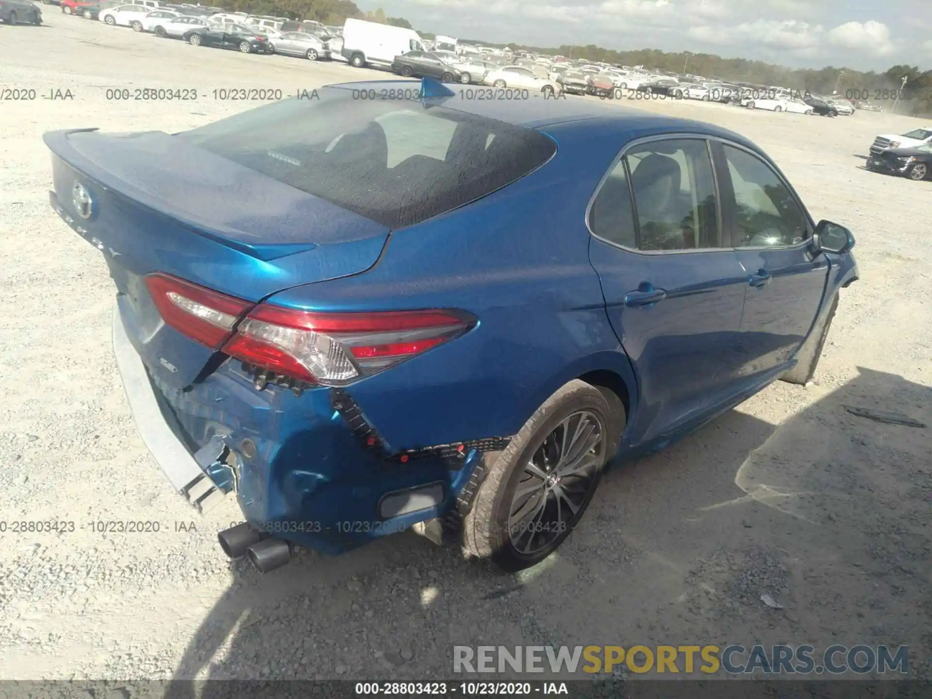 4 Photograph of a damaged car 4T1B11HK9KU215174 TOYOTA CAMRY 2019