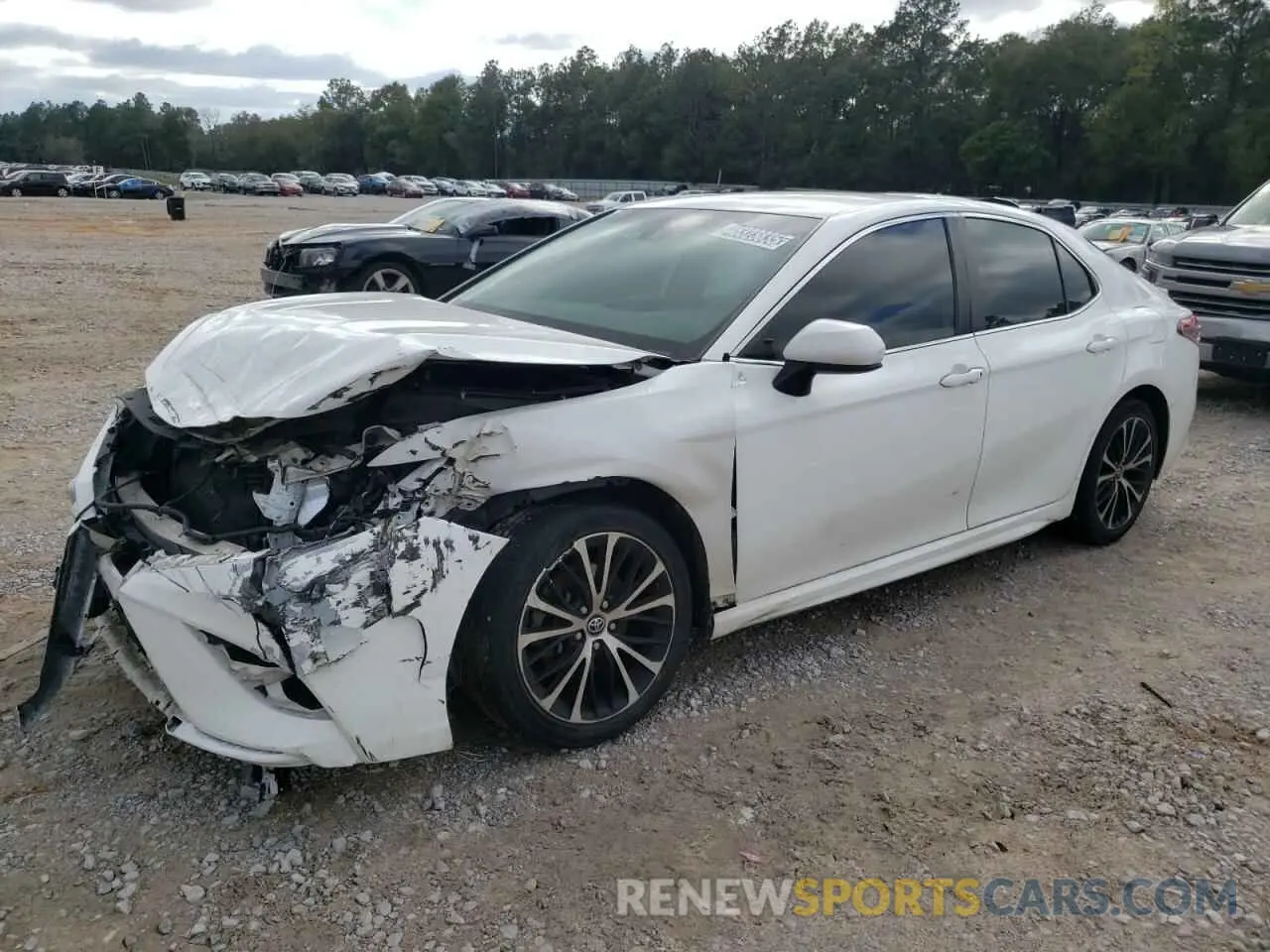 1 Photograph of a damaged car 4T1B11HK9KU215207 TOYOTA CAMRY 2019