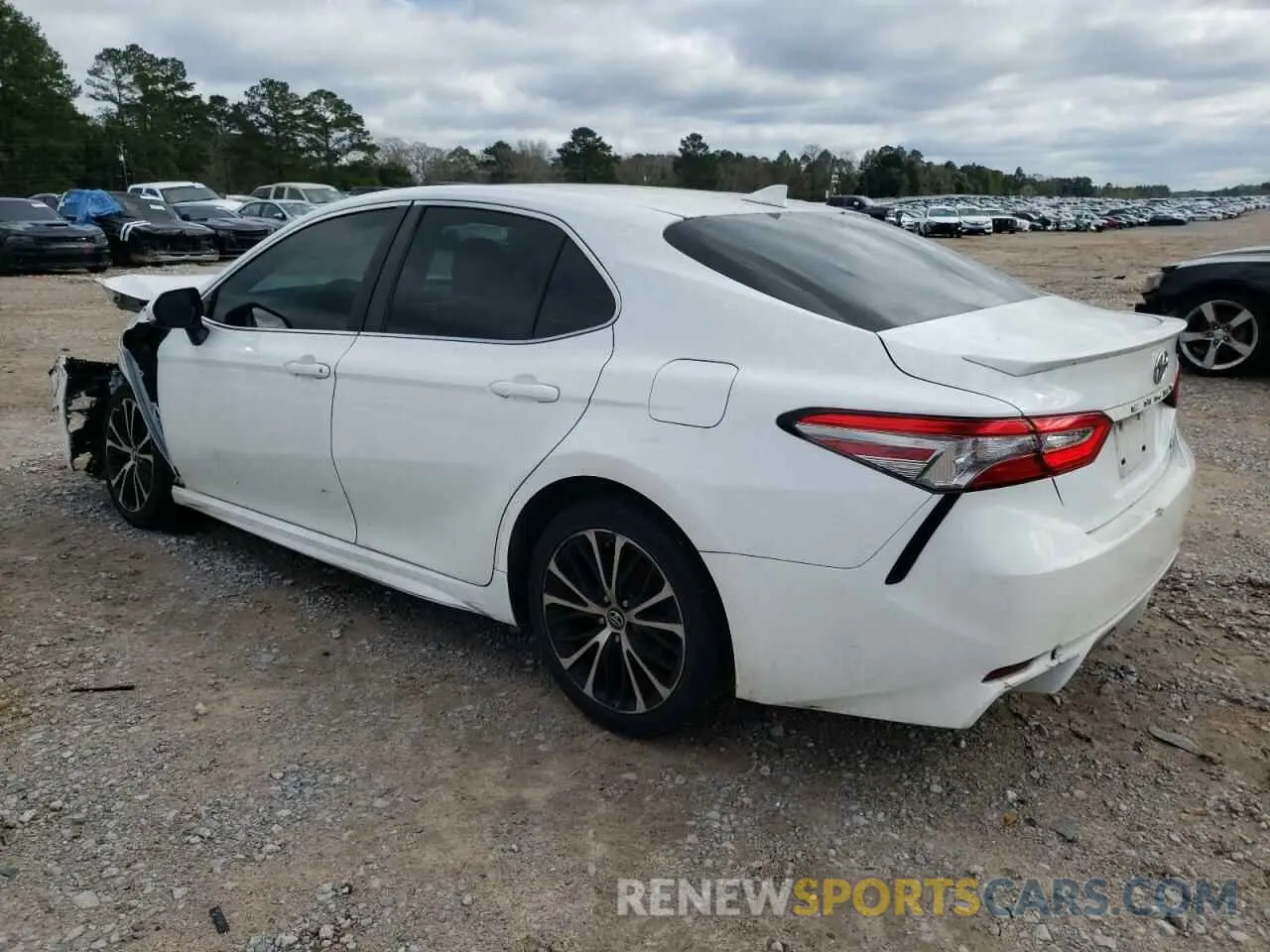 2 Photograph of a damaged car 4T1B11HK9KU215207 TOYOTA CAMRY 2019