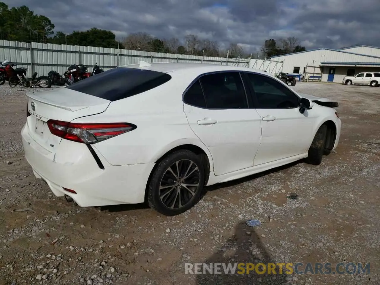3 Photograph of a damaged car 4T1B11HK9KU215207 TOYOTA CAMRY 2019
