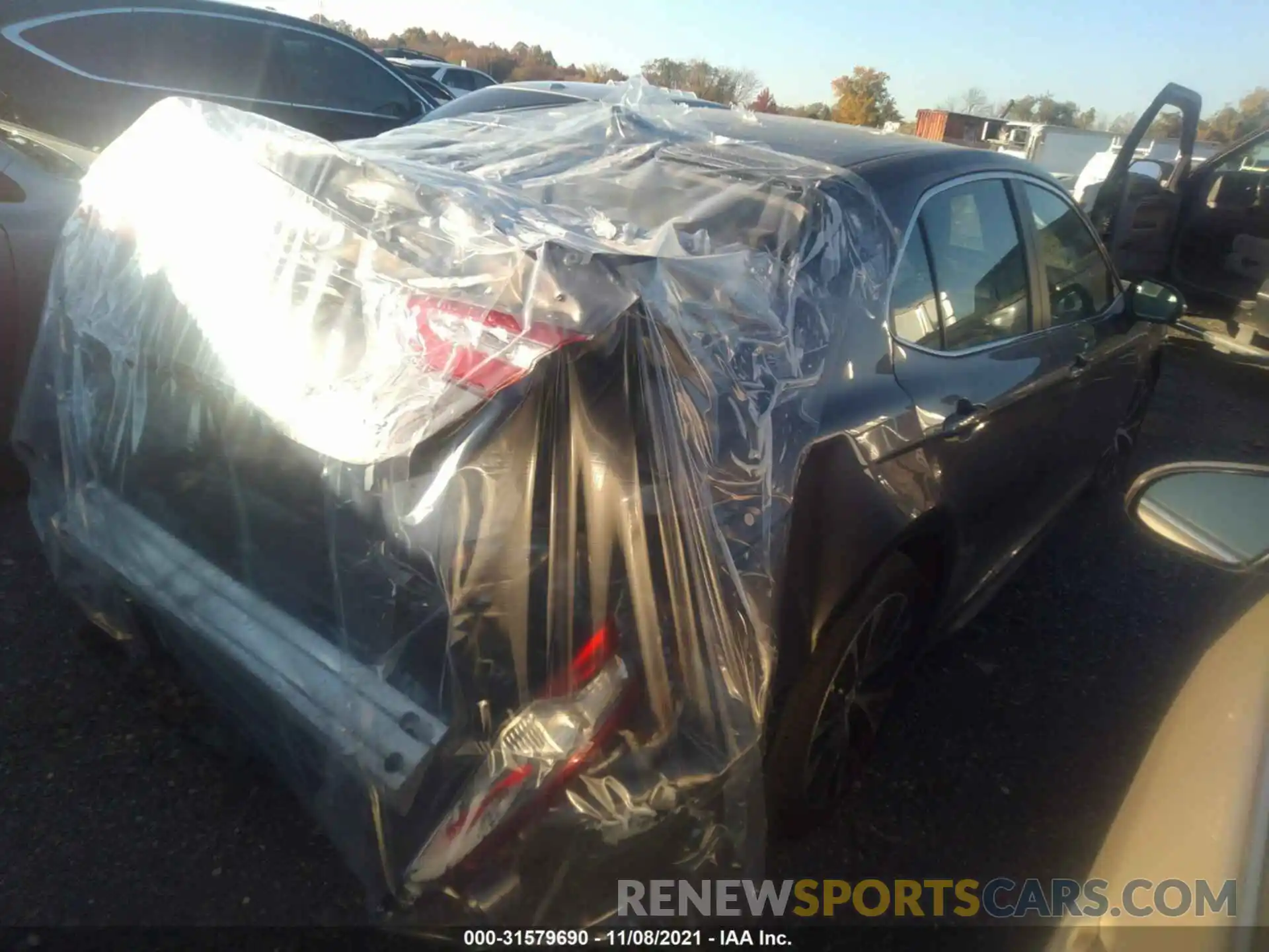 4 Photograph of a damaged car 4T1B11HK9KU216275 TOYOTA CAMRY 2019