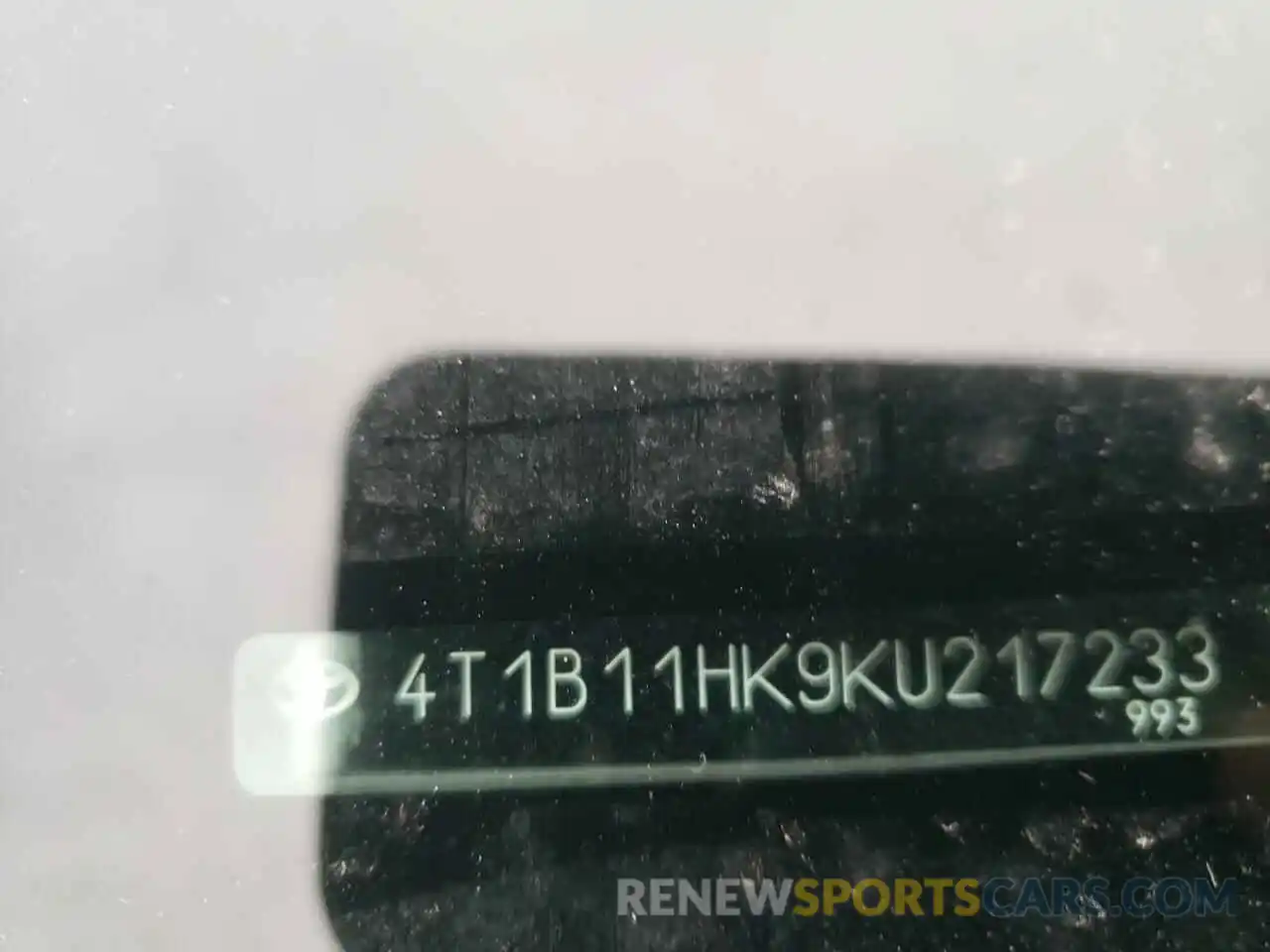 12 Photograph of a damaged car 4T1B11HK9KU217233 TOYOTA CAMRY 2019