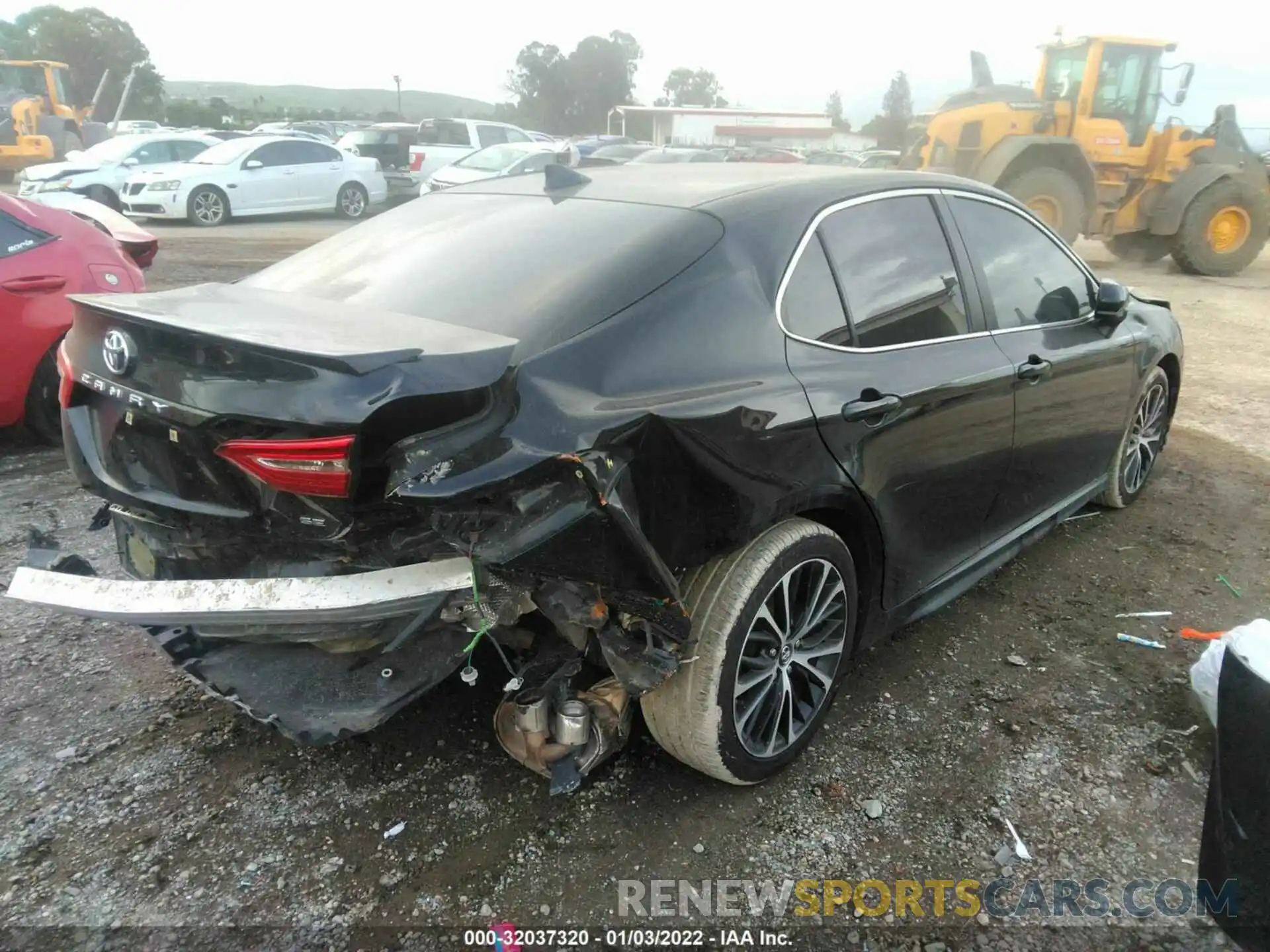 4 Photograph of a damaged car 4T1B11HK9KU219855 TOYOTA CAMRY 2019