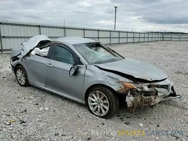 10 Photograph of a damaged car 4T1B11HK9KU225042 TOYOTA CAMRY 2019