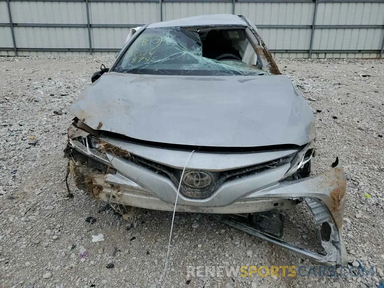 5 Photograph of a damaged car 4T1B11HK9KU225042 TOYOTA CAMRY 2019