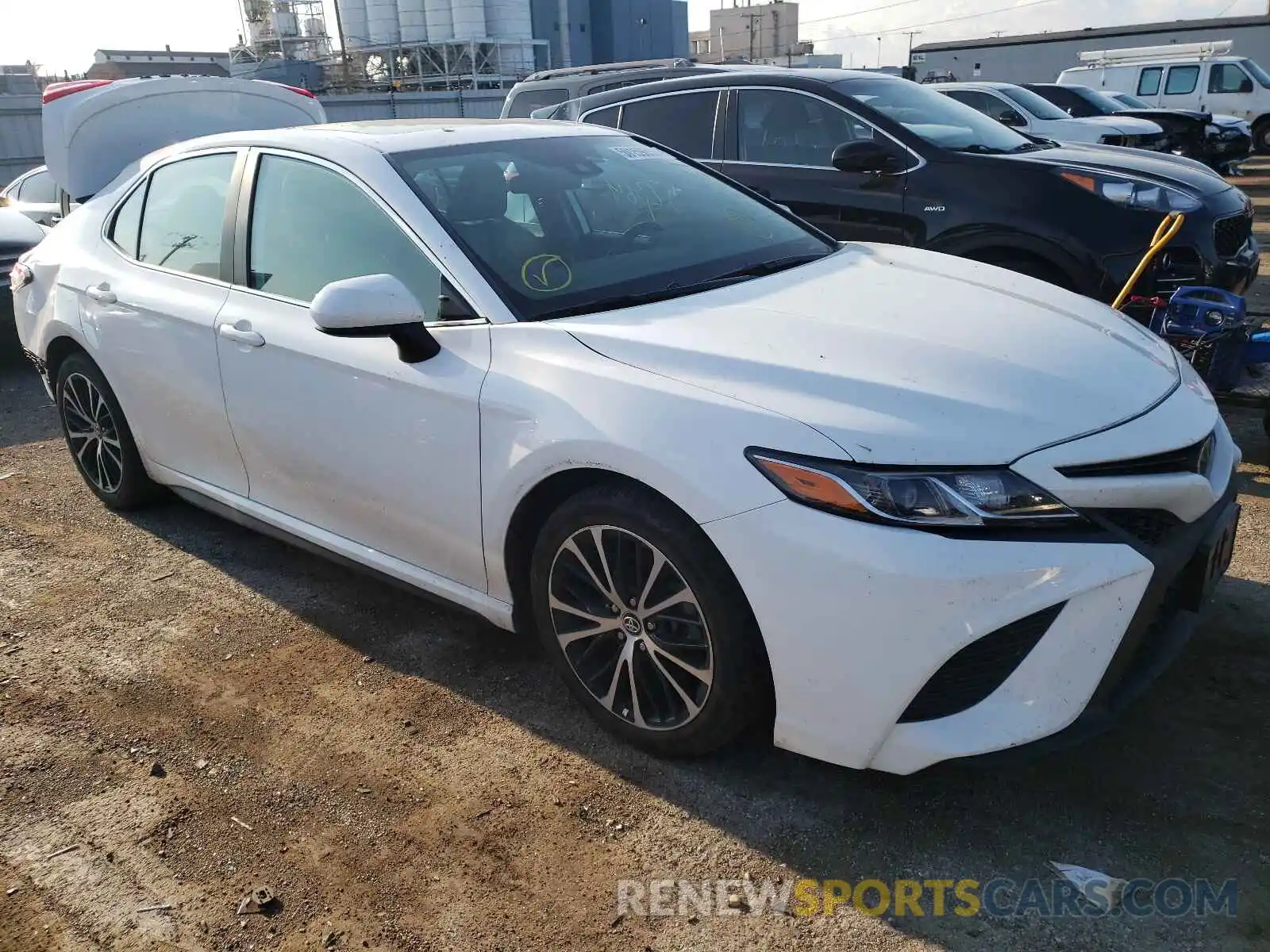 1 Photograph of a damaged car 4T1B11HK9KU228331 TOYOTA CAMRY 2019