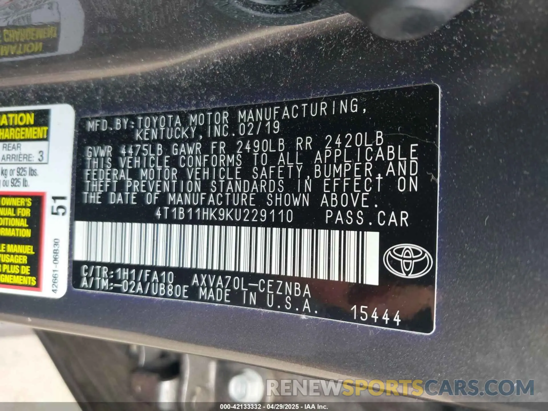 9 Photograph of a damaged car 4T1B11HK9KU229110 TOYOTA CAMRY 2019
