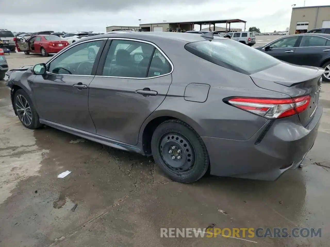 2 Photograph of a damaged car 4T1B11HK9KU229141 TOYOTA CAMRY 2019