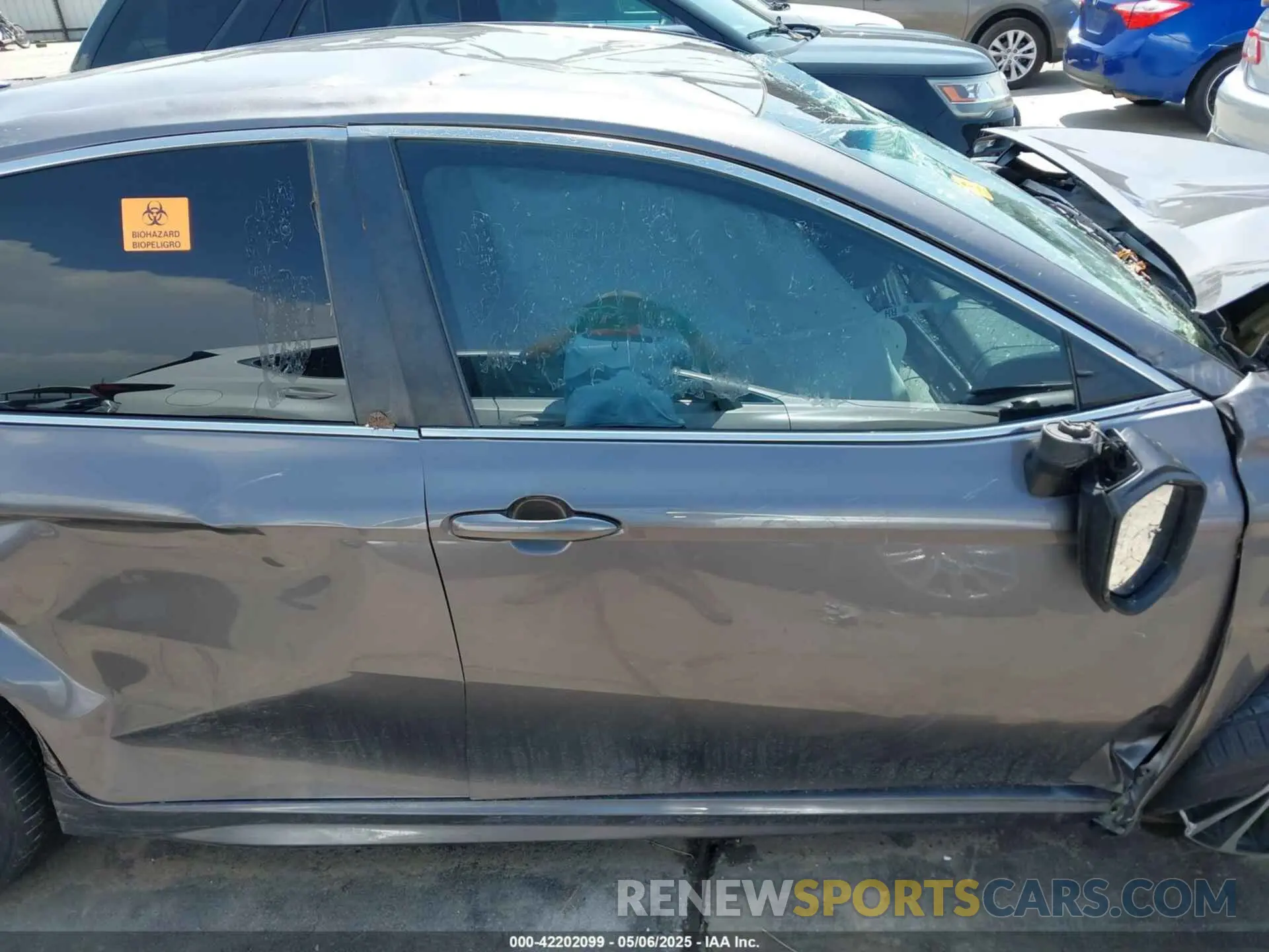 13 Photograph of a damaged car 4T1B11HK9KU231598 TOYOTA CAMRY 2019