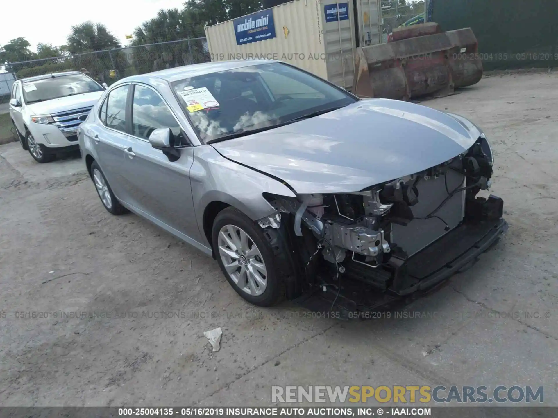 1 Photograph of a damaged car 4T1B11HK9KU232007 TOYOTA CAMRY 2019