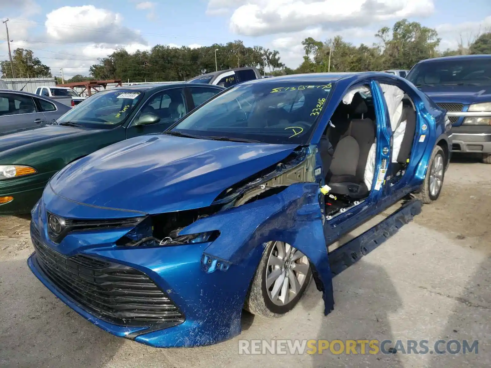 2 Photograph of a damaged car 4T1B11HK9KU235540 TOYOTA CAMRY 2019