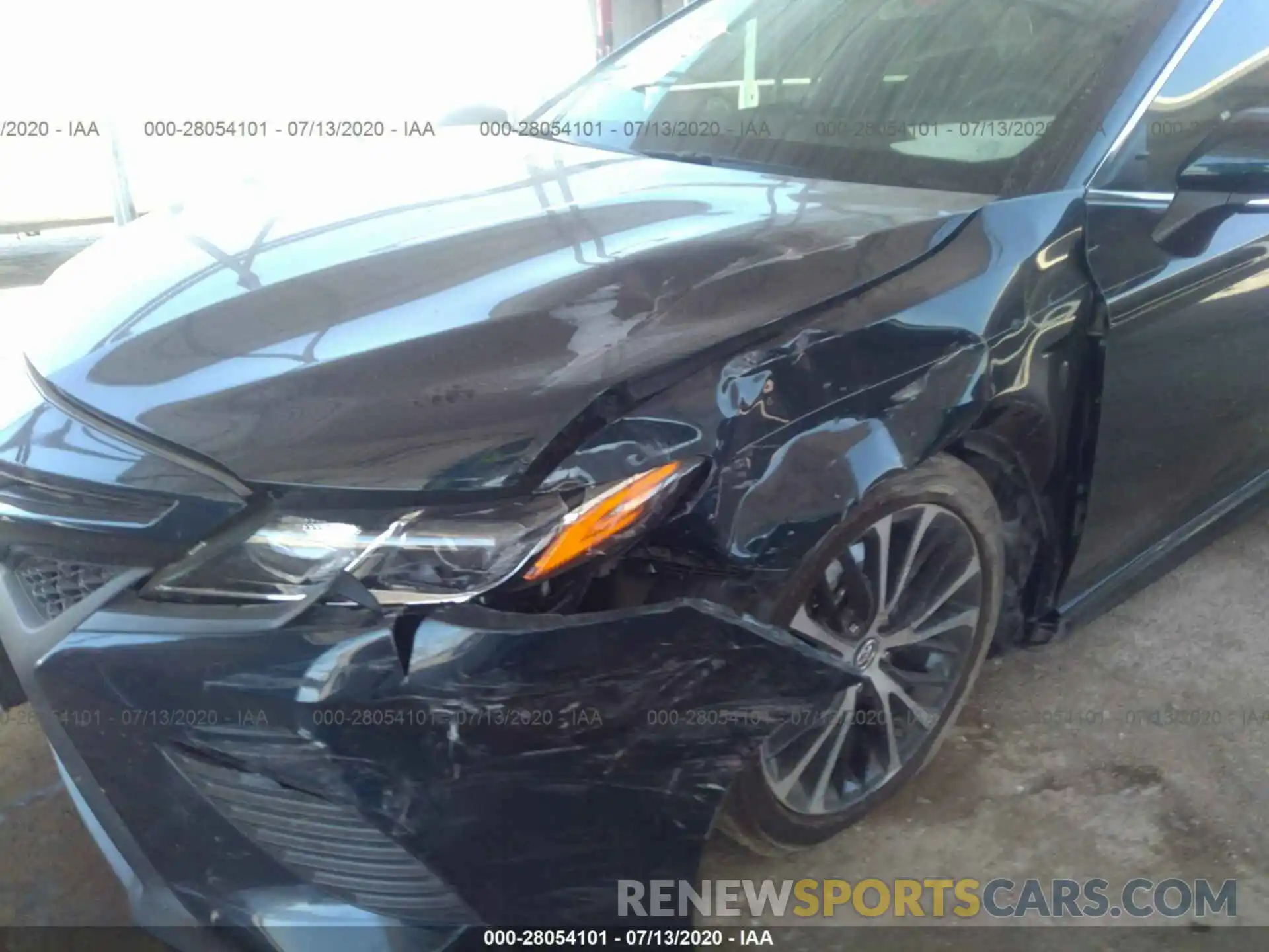 6 Photograph of a damaged car 4T1B11HK9KU240544 TOYOTA CAMRY 2019