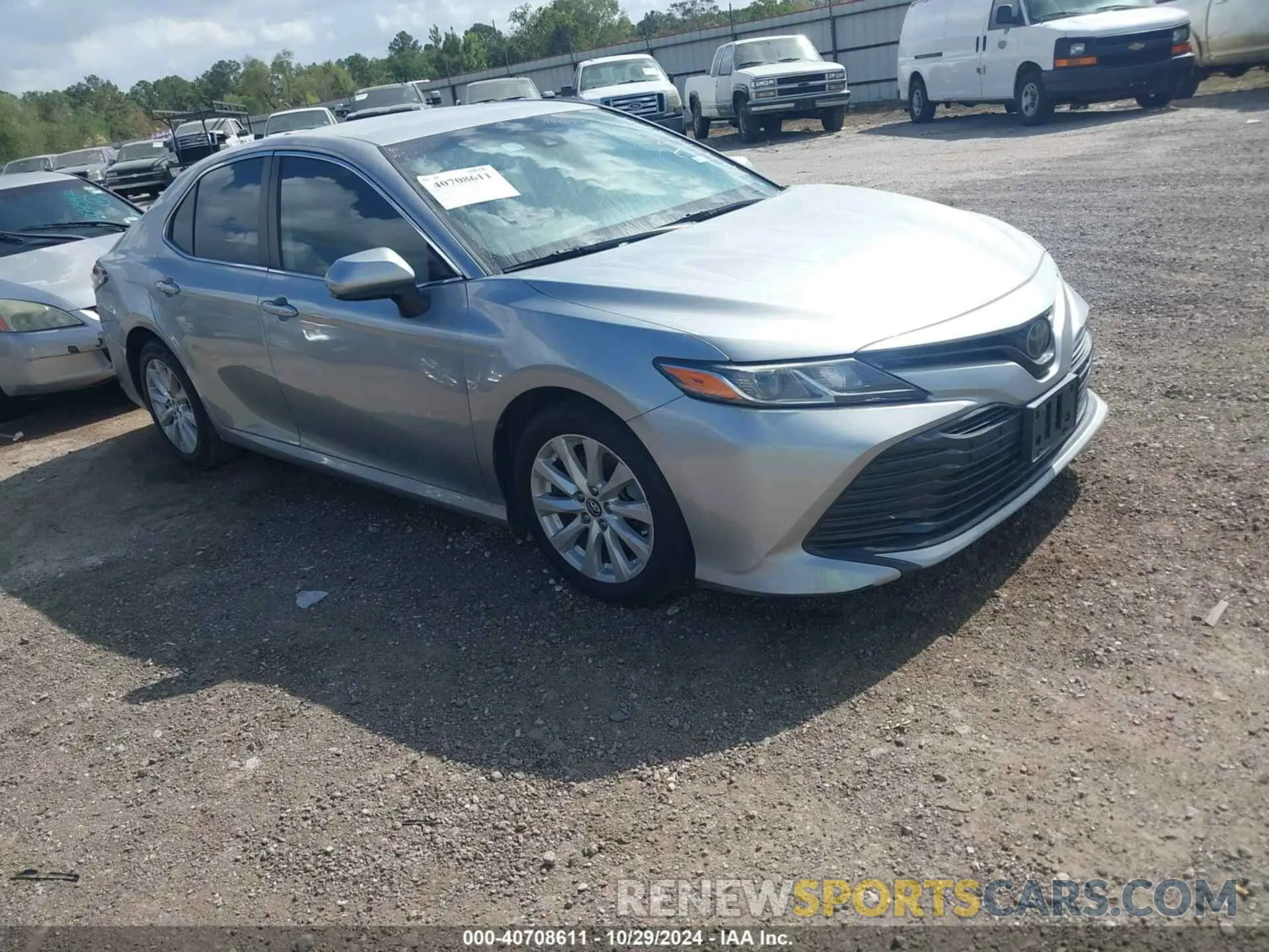 1 Photograph of a damaged car 4T1B11HK9KU241385 TOYOTA CAMRY 2019