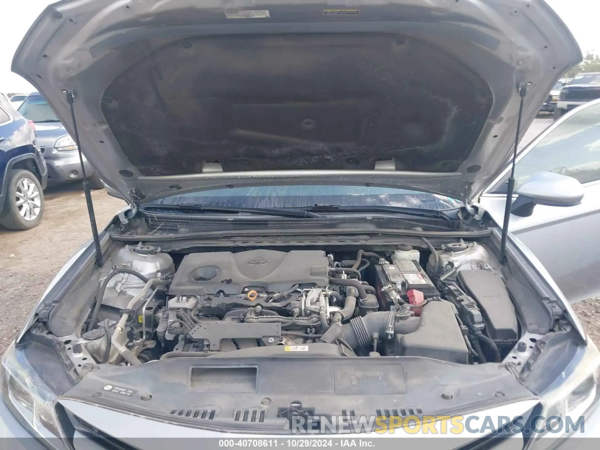 10 Photograph of a damaged car 4T1B11HK9KU241385 TOYOTA CAMRY 2019