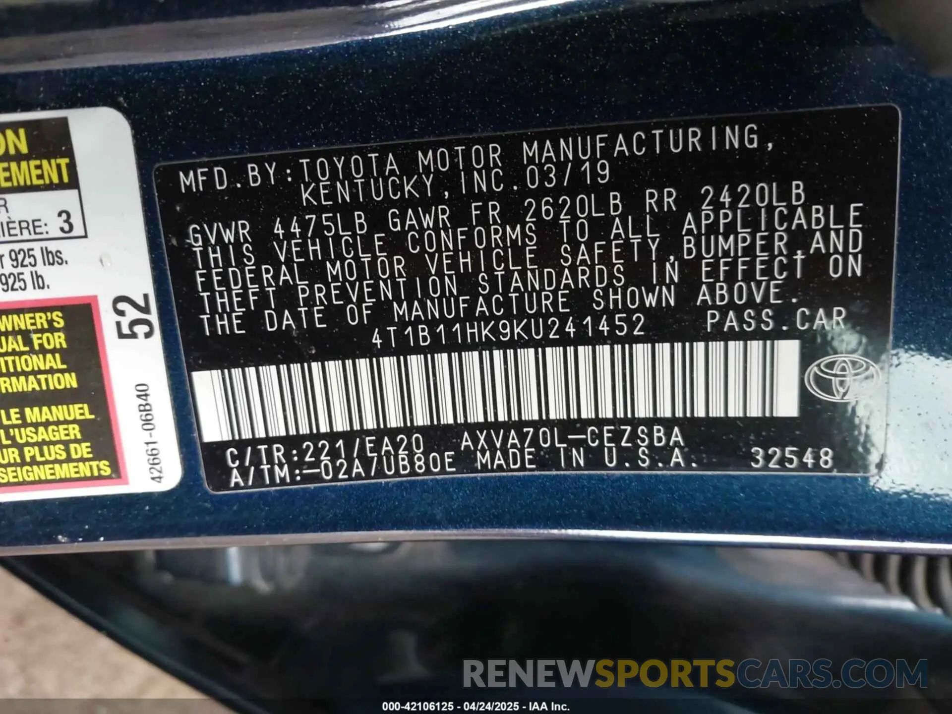 9 Photograph of a damaged car 4T1B11HK9KU241452 TOYOTA CAMRY 2019