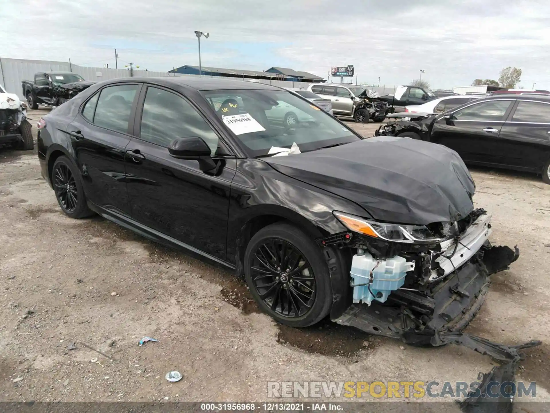 1 Photograph of a damaged car 4T1B11HK9KU242276 TOYOTA CAMRY 2019