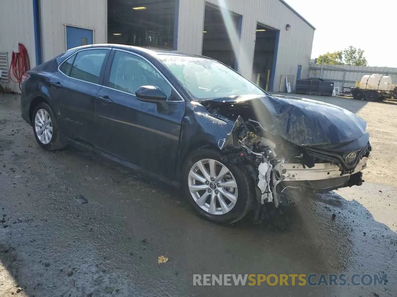 4 Photograph of a damaged car 4T1B11HK9KU244836 TOYOTA CAMRY 2019