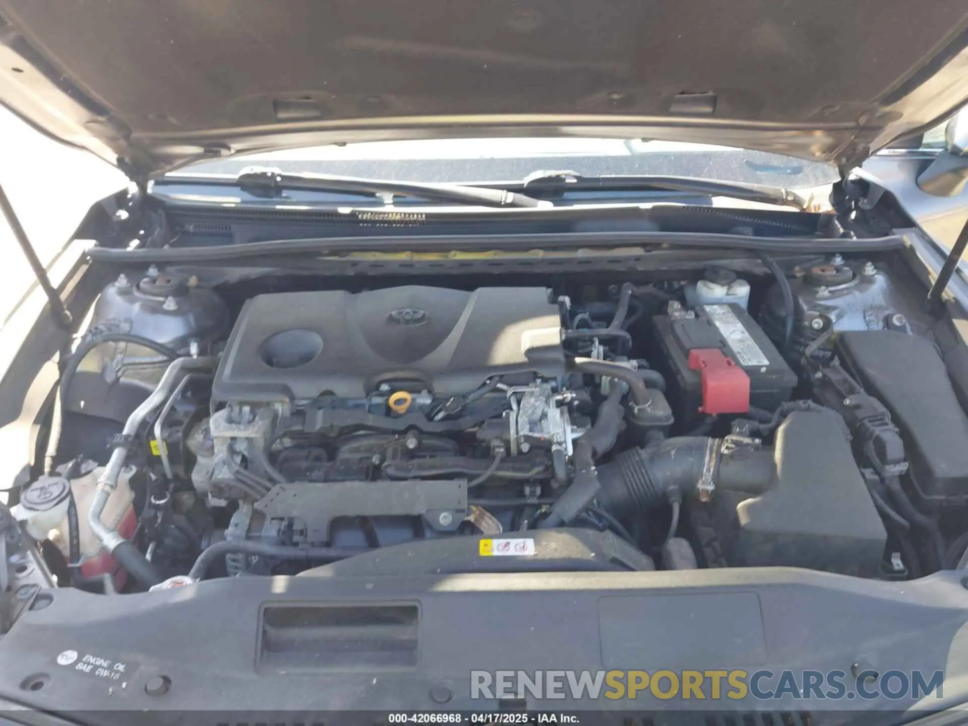 10 Photograph of a damaged car 4T1B11HK9KU245615 TOYOTA CAMRY 2019