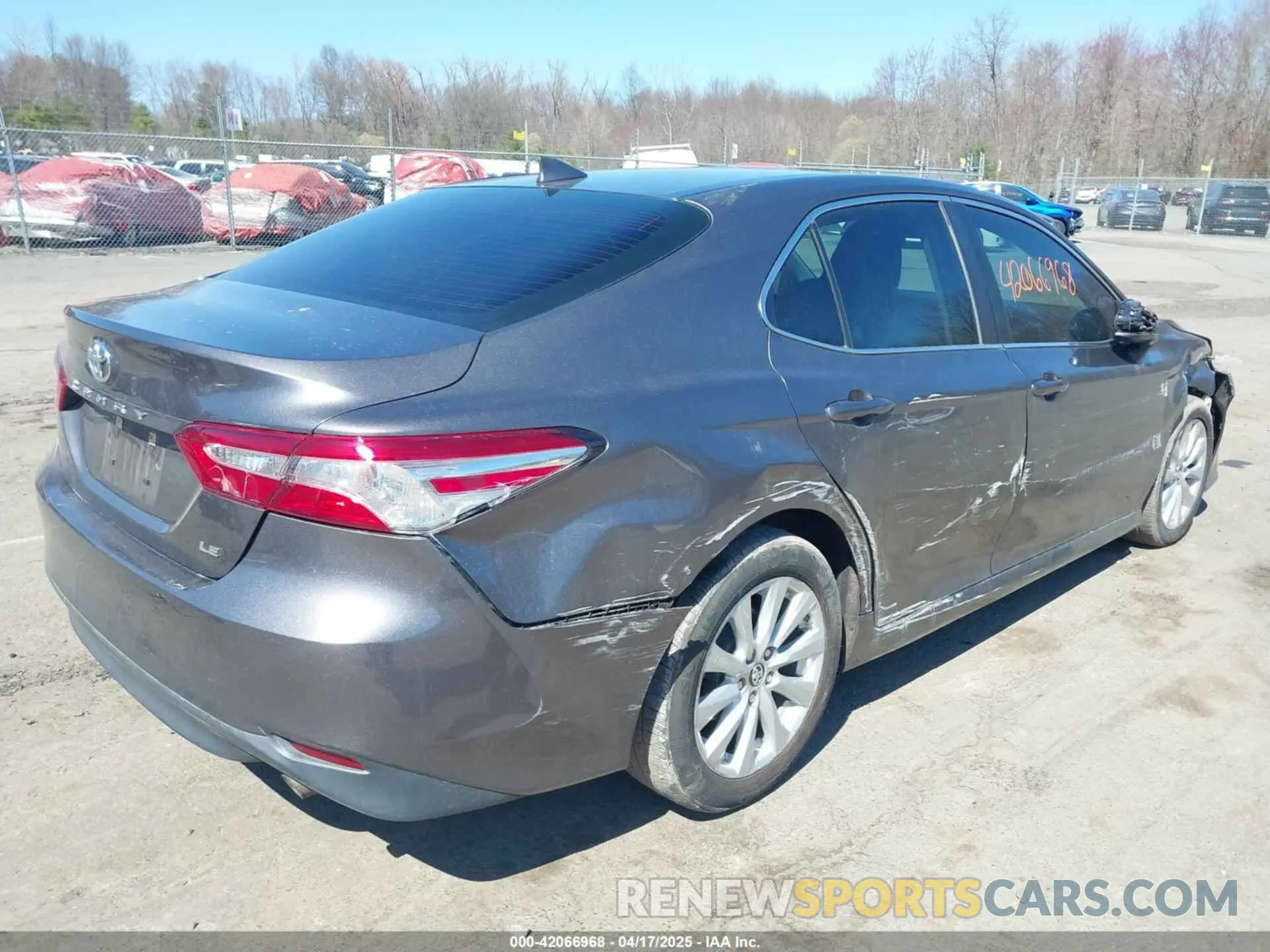 4 Photograph of a damaged car 4T1B11HK9KU245615 TOYOTA CAMRY 2019