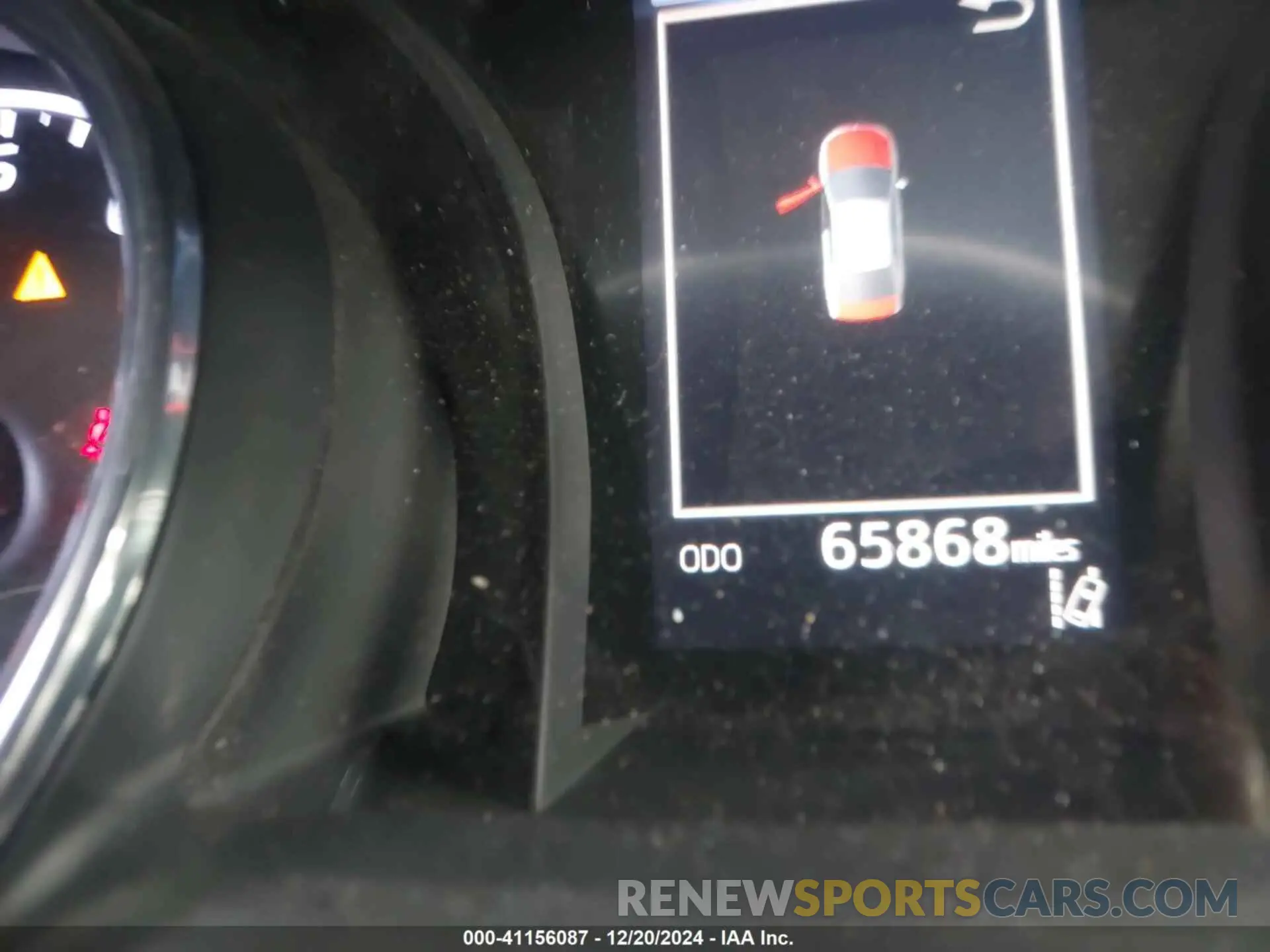 16 Photograph of a damaged car 4T1B11HK9KU245727 TOYOTA CAMRY 2019