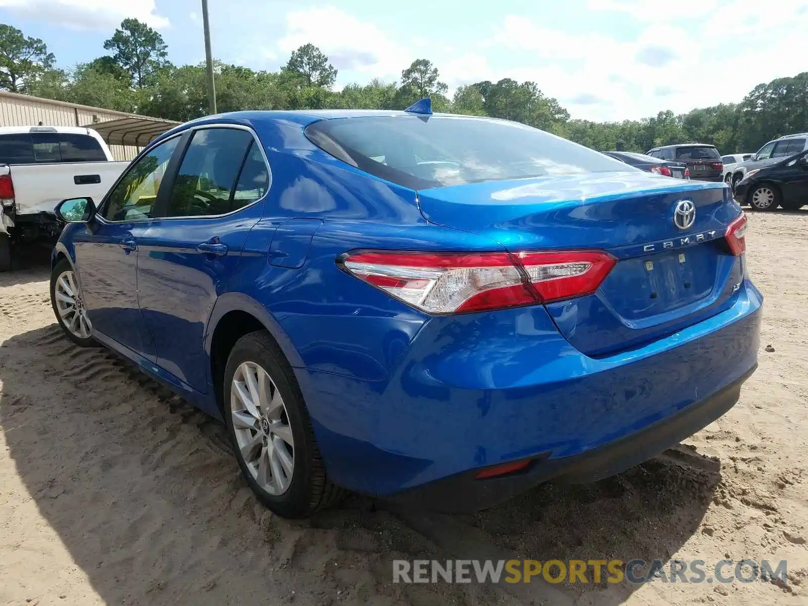 3 Photograph of a damaged car 4T1B11HK9KU253276 TOYOTA CAMRY 2019