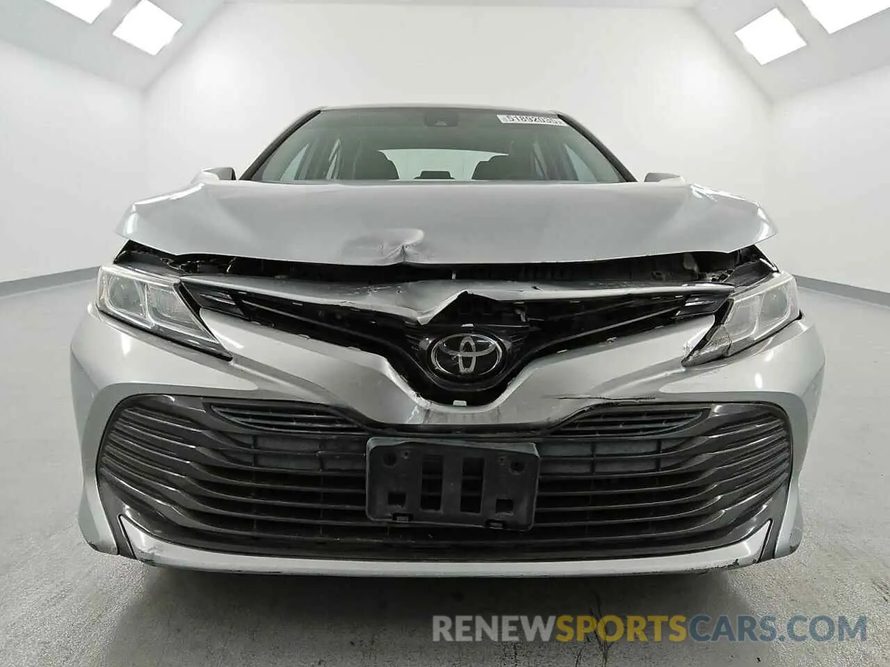 5 Photograph of a damaged car 4T1B11HK9KU258655 TOYOTA CAMRY 2019