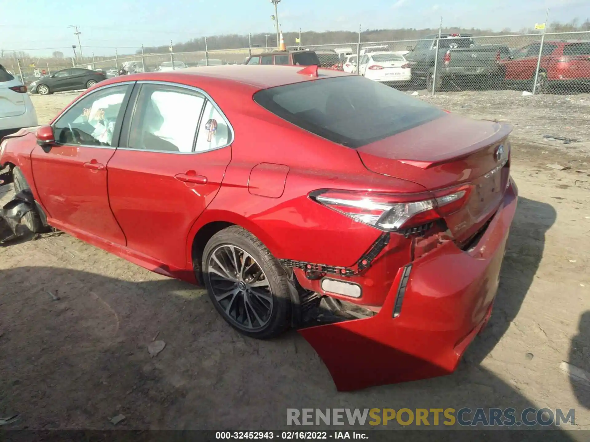 3 Photograph of a damaged car 4T1B11HK9KU261345 TOYOTA CAMRY 2019