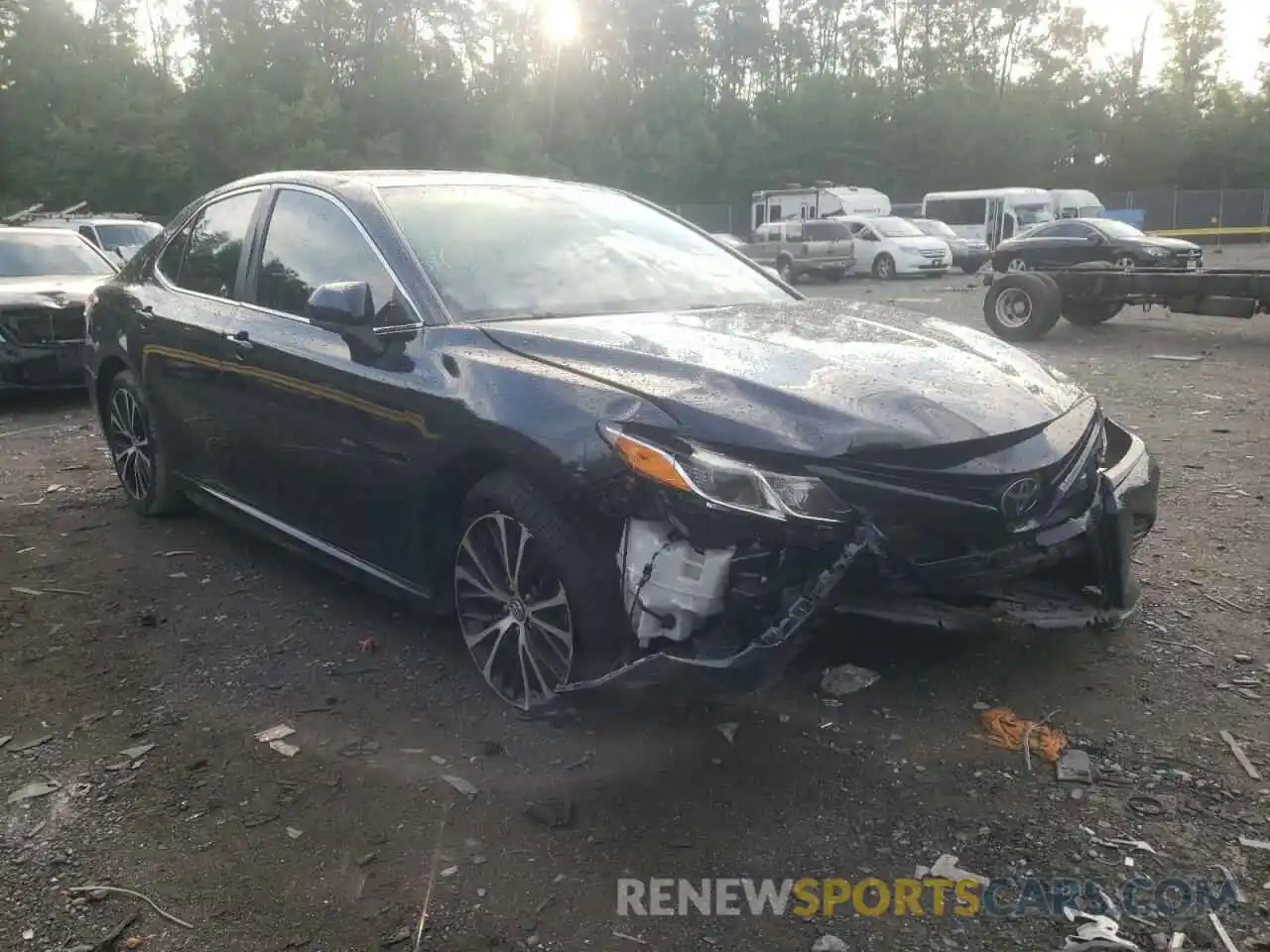 1 Photograph of a damaged car 4T1B11HK9KU265587 TOYOTA CAMRY 2019