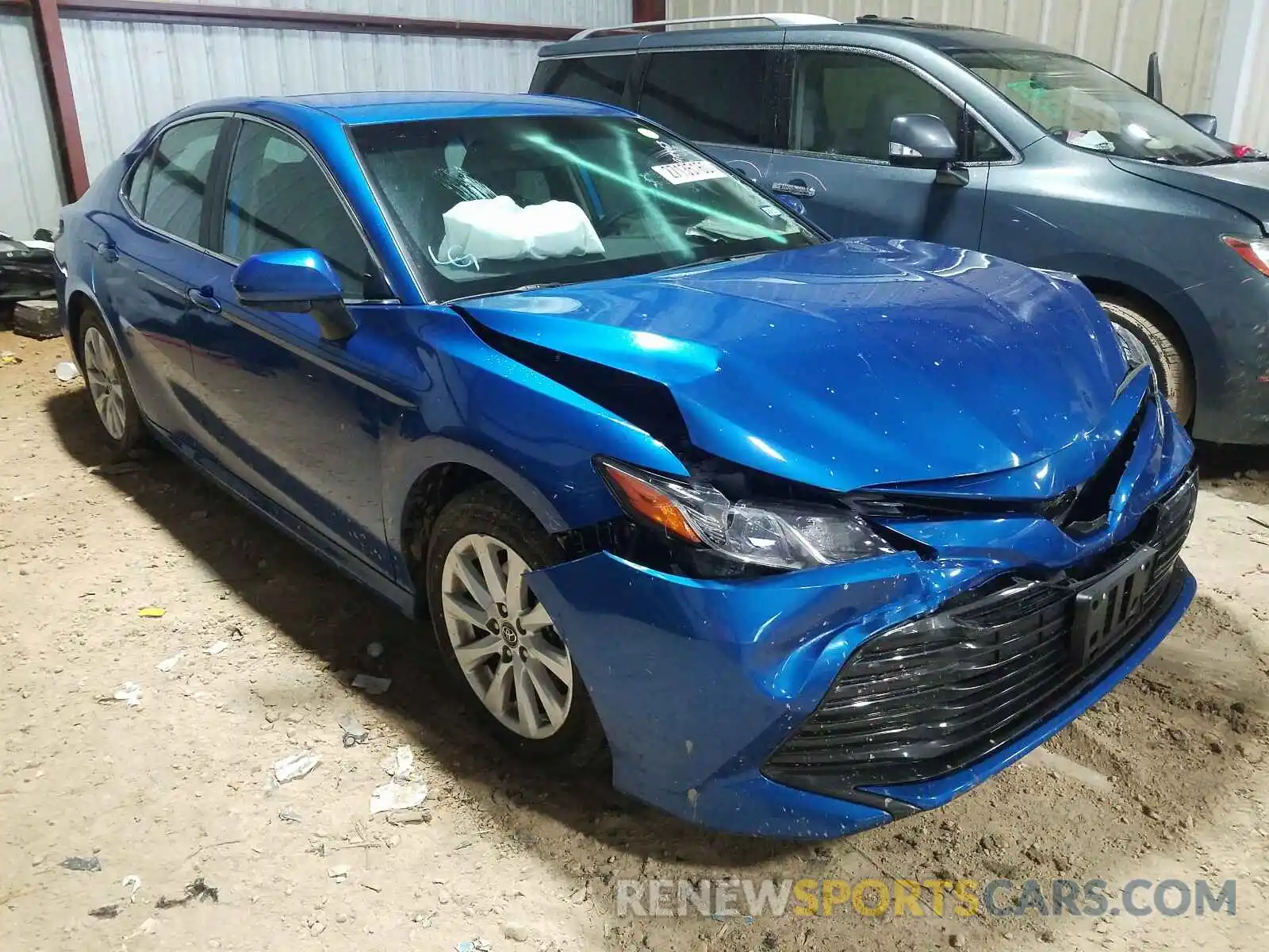 1 Photograph of a damaged car 4T1B11HK9KU267789 TOYOTA CAMRY 2019