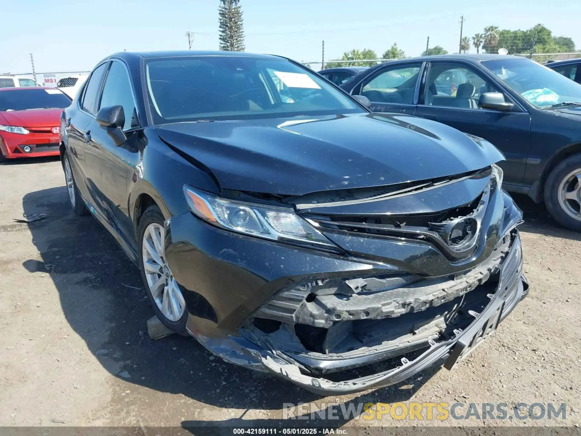 1 Photograph of a damaged car 4T1B11HK9KU268294 TOYOTA CAMRY 2019