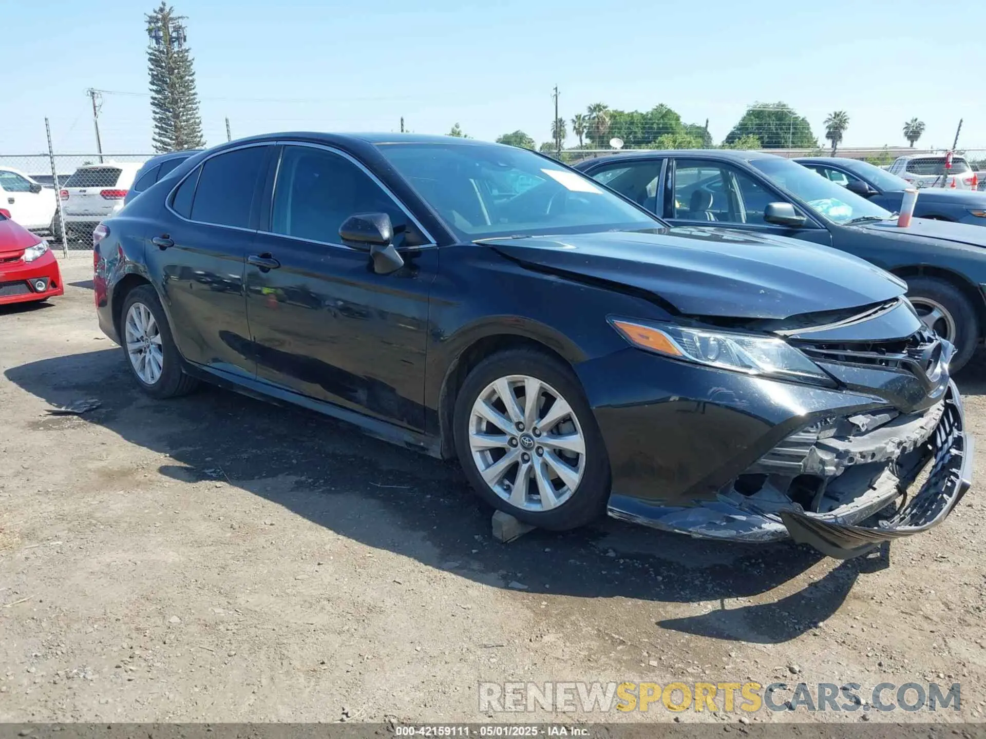13 Photograph of a damaged car 4T1B11HK9KU268294 TOYOTA CAMRY 2019