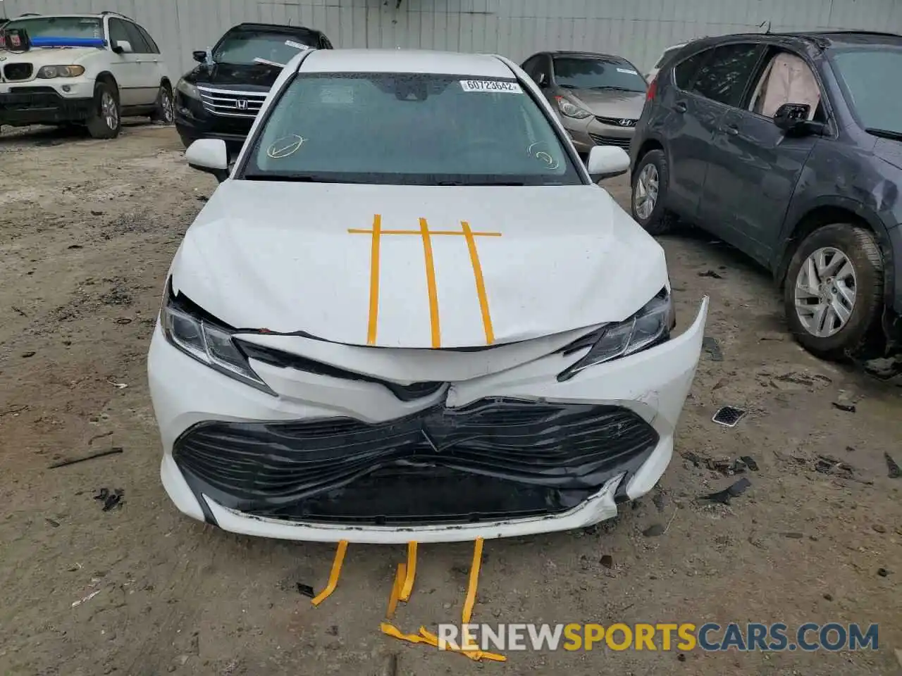 3 Photograph of a damaged car 4T1B11HK9KU272944 TOYOTA CAMRY 2019