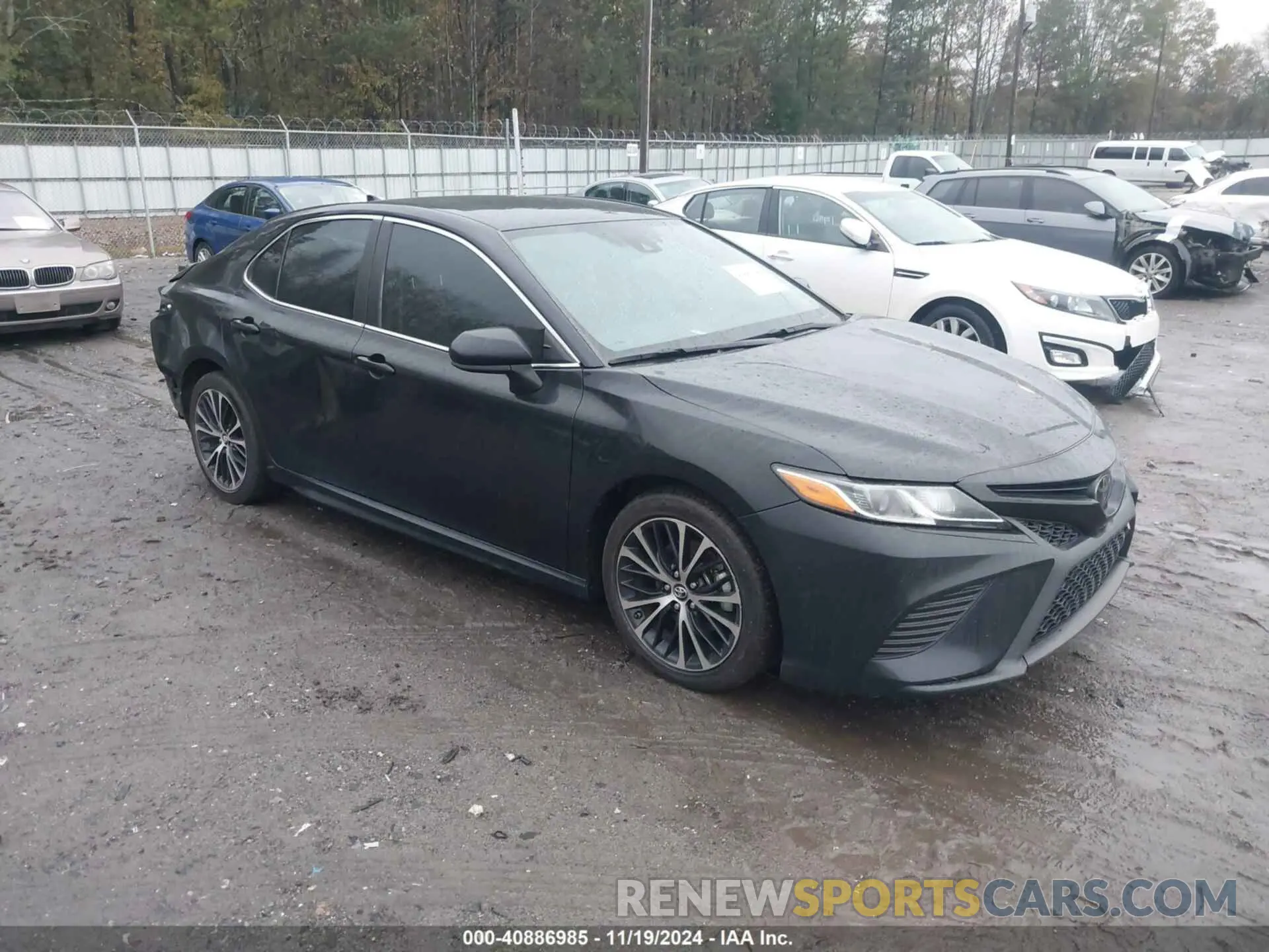 1 Photograph of a damaged car 4T1B11HK9KU277125 TOYOTA CAMRY 2019
