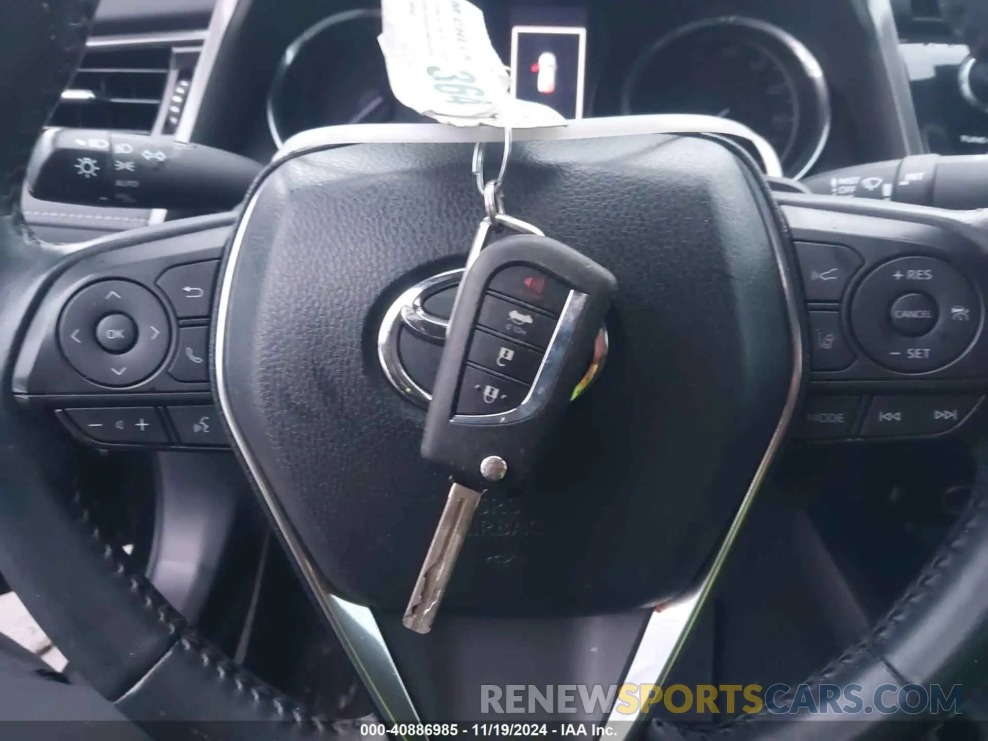 11 Photograph of a damaged car 4T1B11HK9KU277125 TOYOTA CAMRY 2019