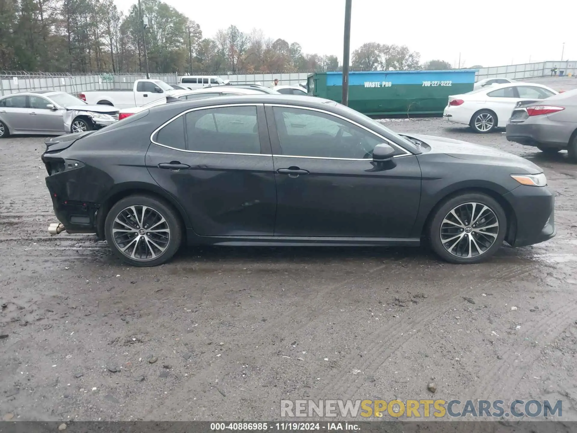 14 Photograph of a damaged car 4T1B11HK9KU277125 TOYOTA CAMRY 2019