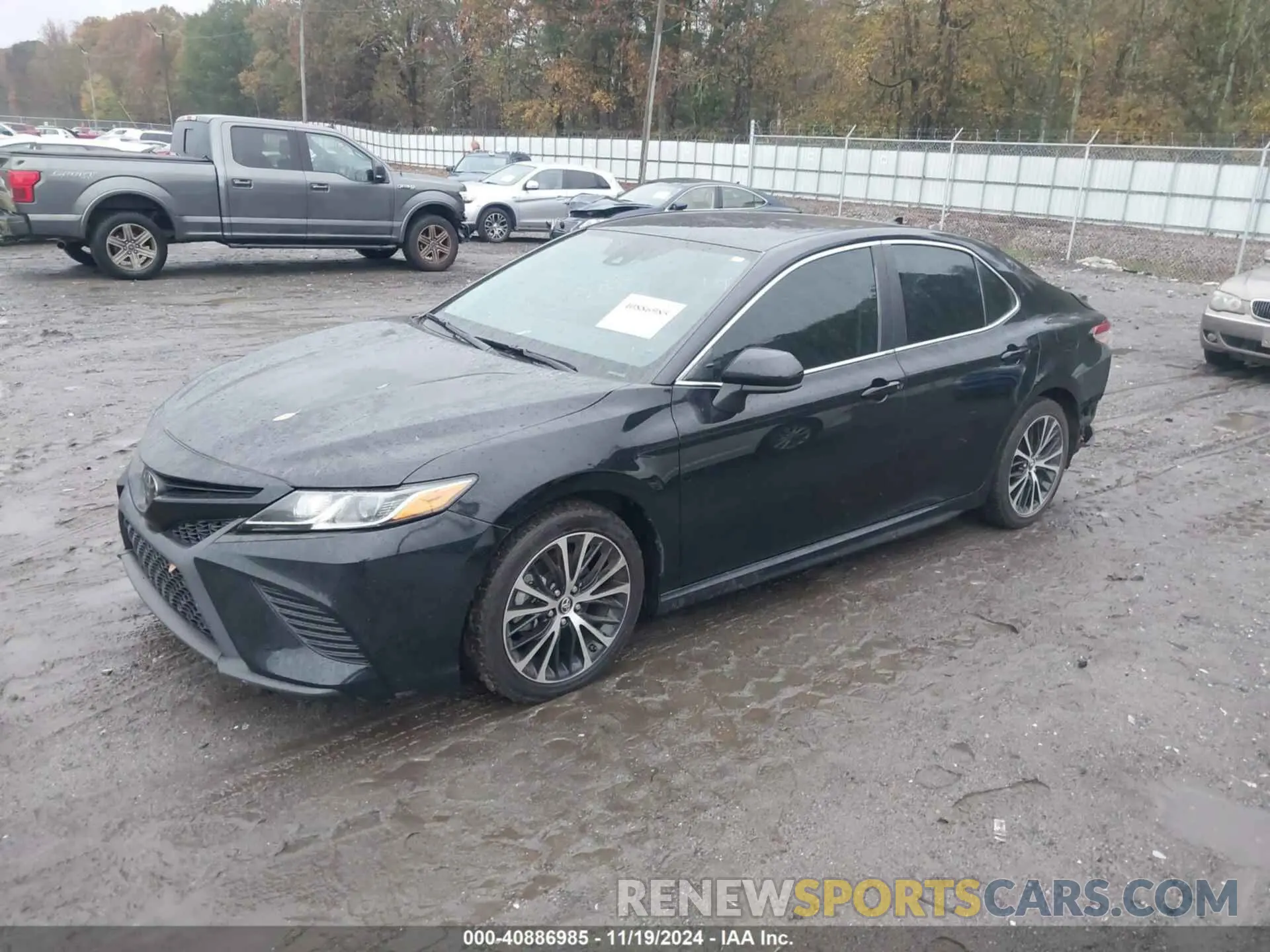 2 Photograph of a damaged car 4T1B11HK9KU277125 TOYOTA CAMRY 2019