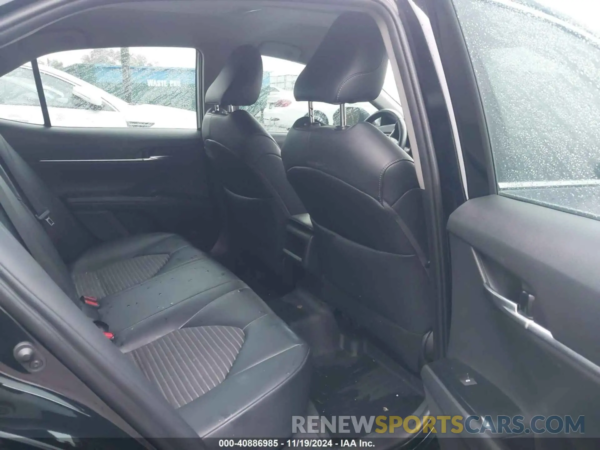 8 Photograph of a damaged car 4T1B11HK9KU277125 TOYOTA CAMRY 2019
