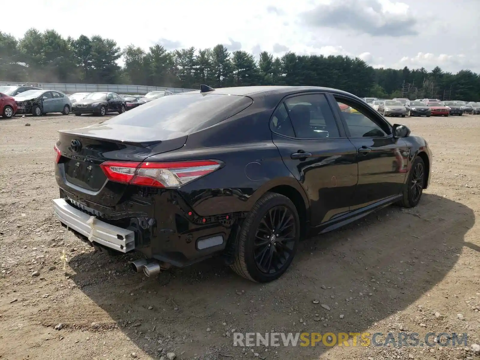 4 Photograph of a damaged car 4T1B11HK9KU278582 TOYOTA CAMRY 2019