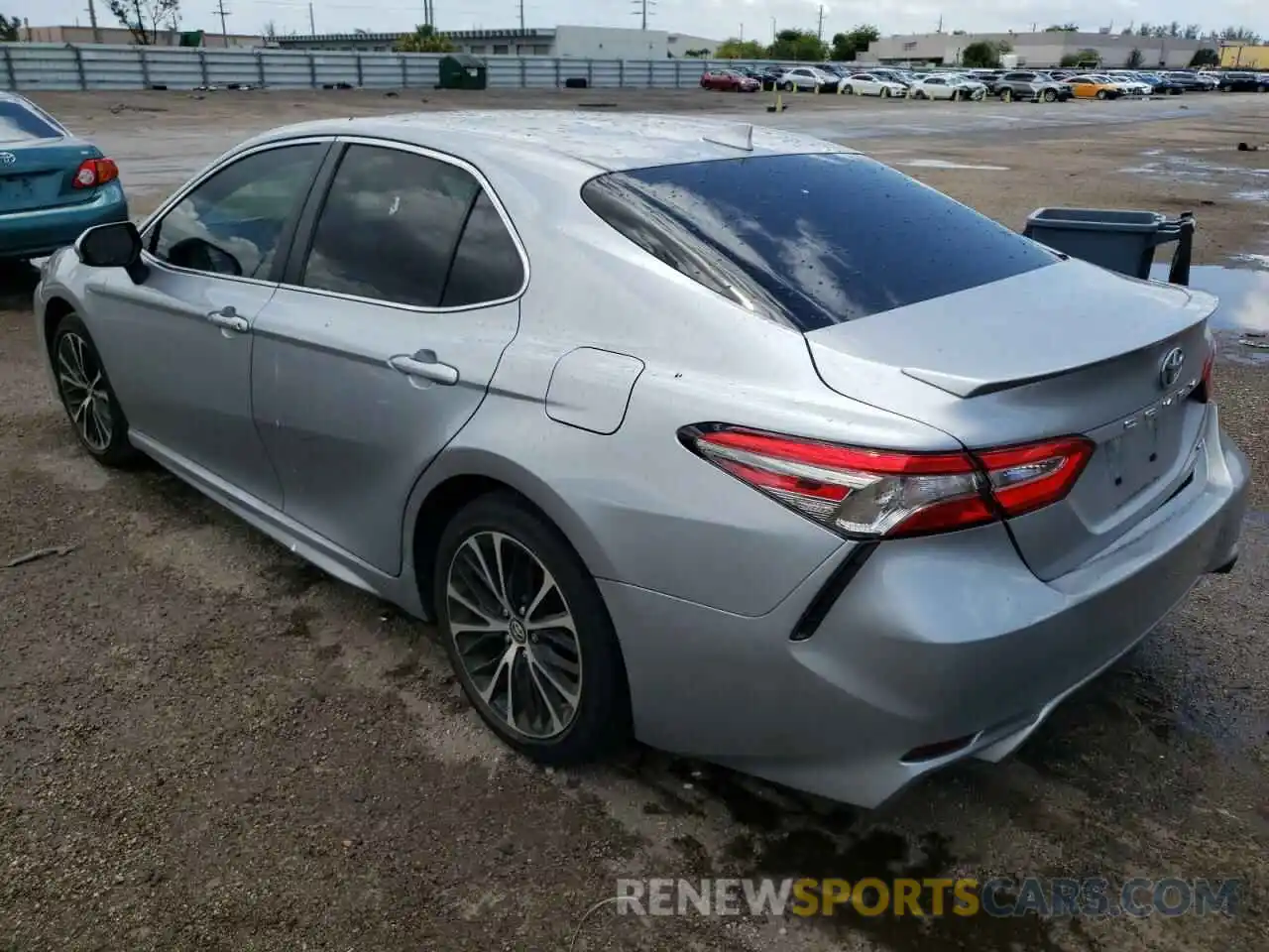 3 Photograph of a damaged car 4T1B11HK9KU279389 TOYOTA CAMRY 2019