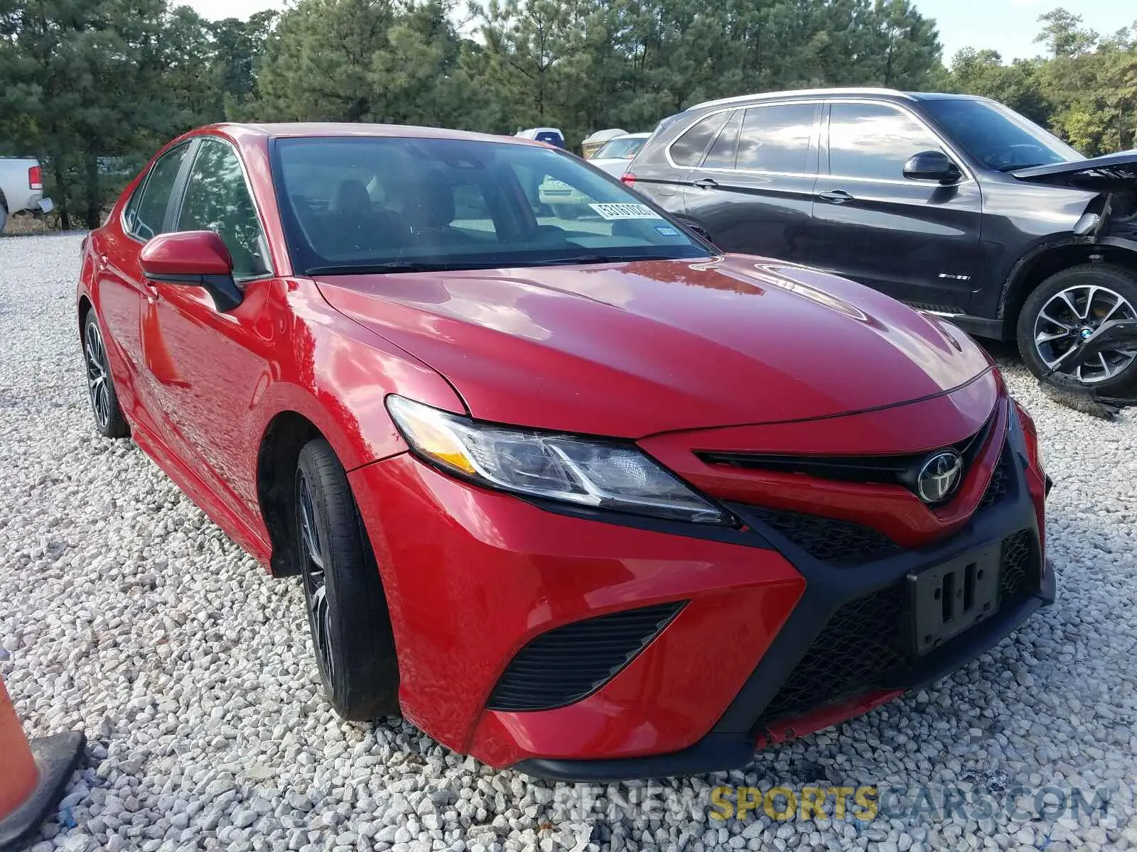 1 Photograph of a damaged car 4T1B11HK9KU280333 TOYOTA CAMRY 2019