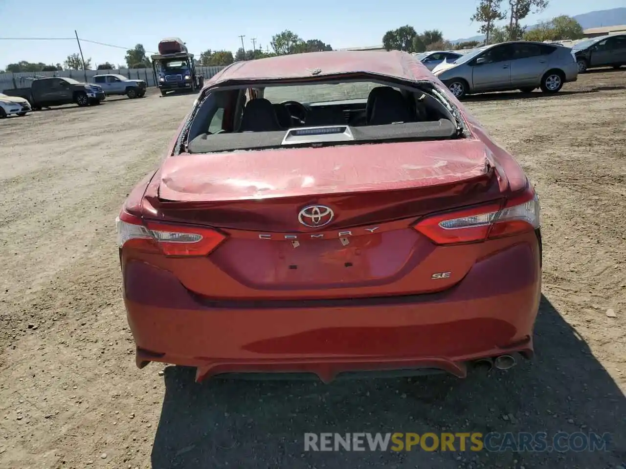 6 Photograph of a damaged car 4T1B11HK9KU280574 TOYOTA CAMRY 2019